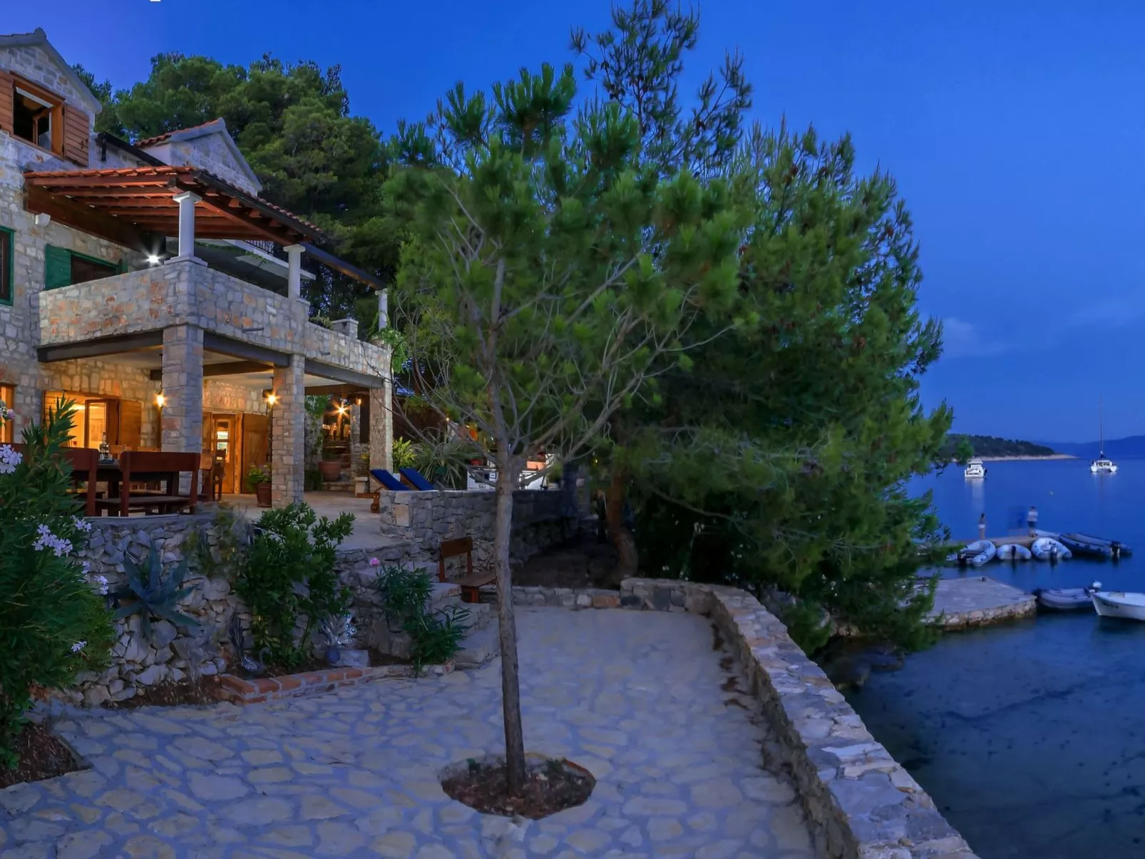 Hidden Heaven Private Resort - Beheizter Pool-Draußen