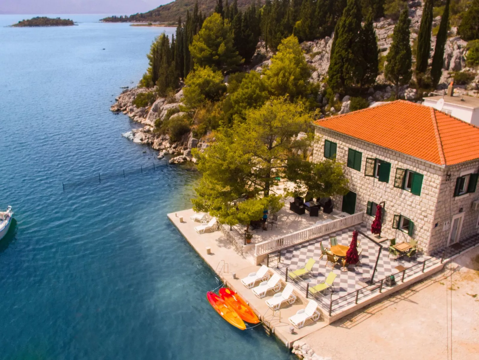 Sonnenaufgang an der Adria - Strandhaus-Drinnen