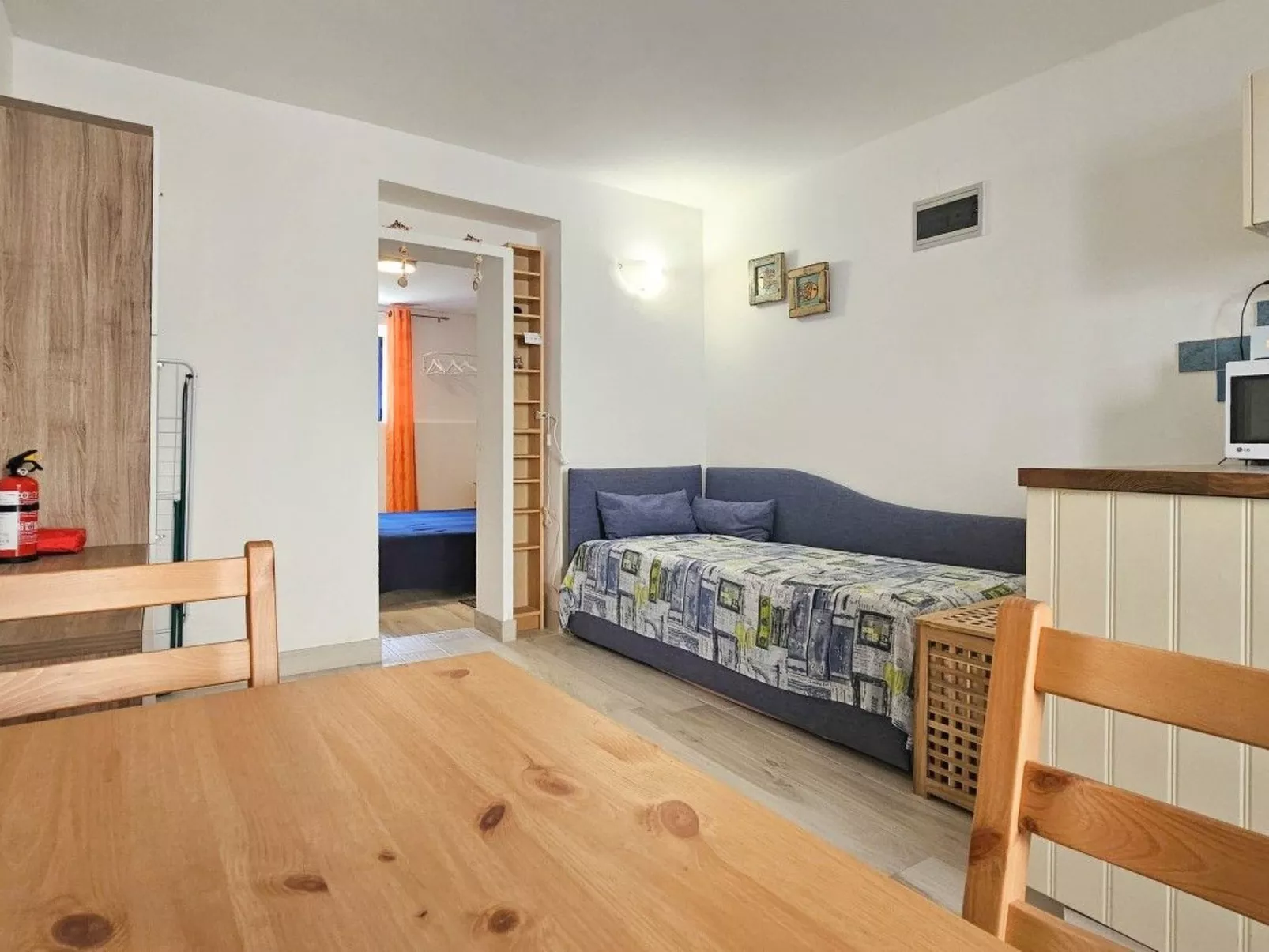 Für 3 Personen ca. 20 m&sup2; in Novigrad, Adriaküste Kroatien (Westküste von I-Image-tags.info