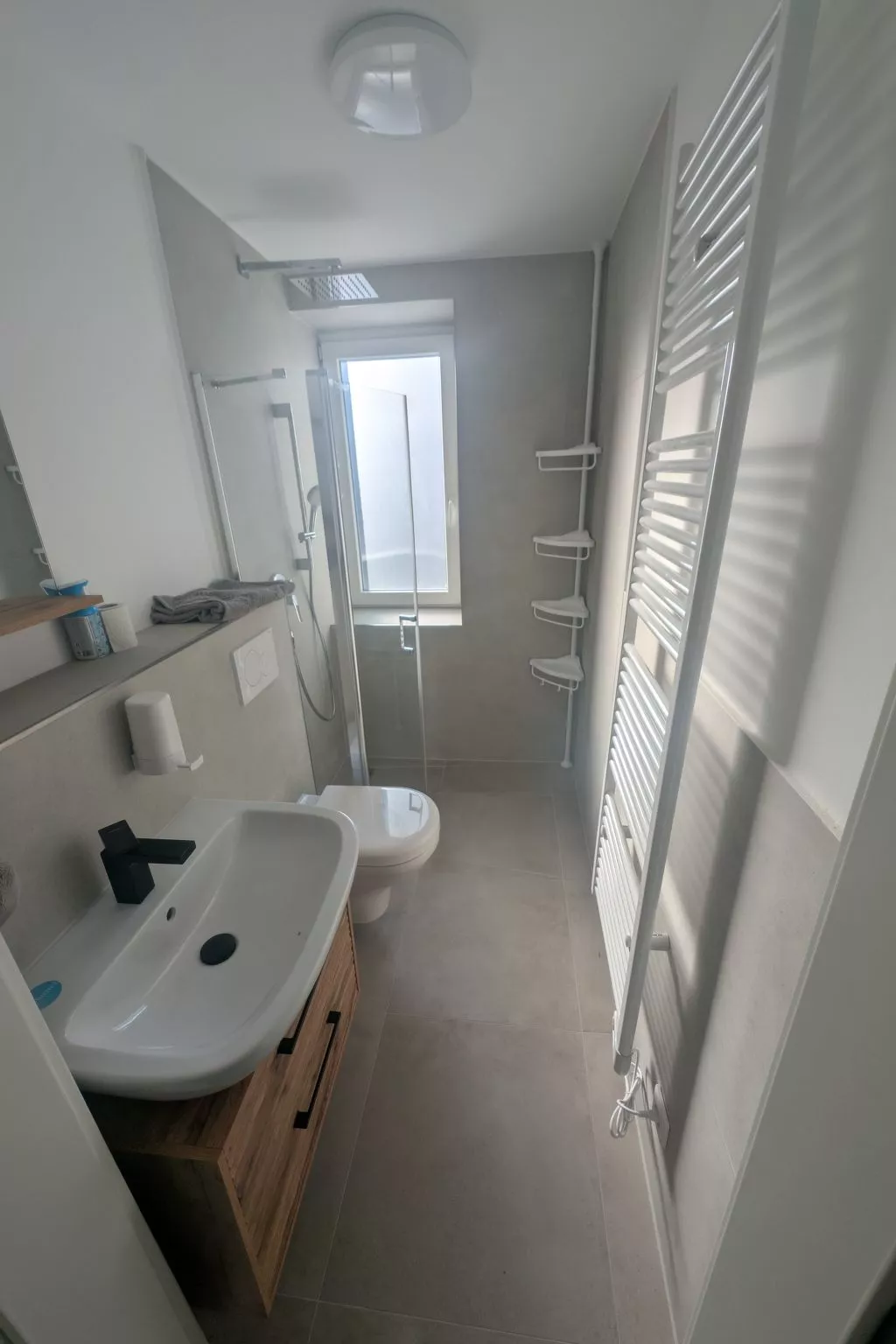 Kleine Stadtwohnung-Drinnen