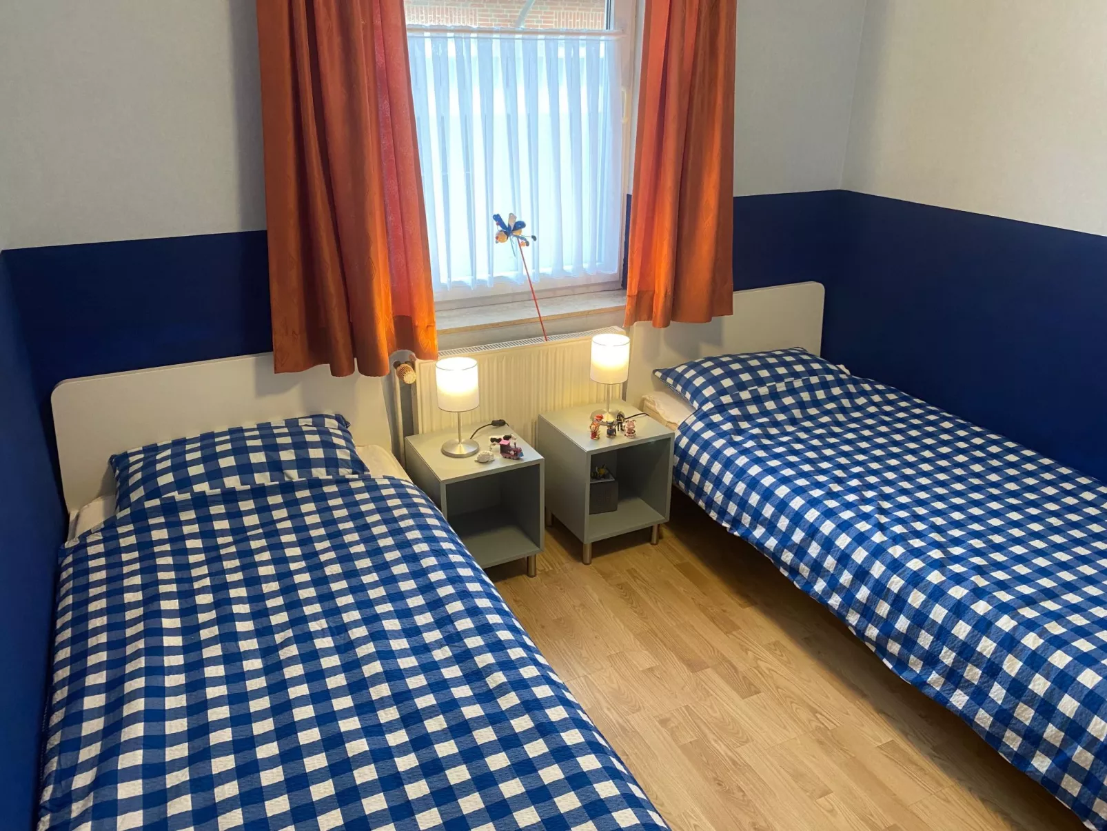 Helle Erdgeschosswohnung mit sonniger Terrasse-Inside