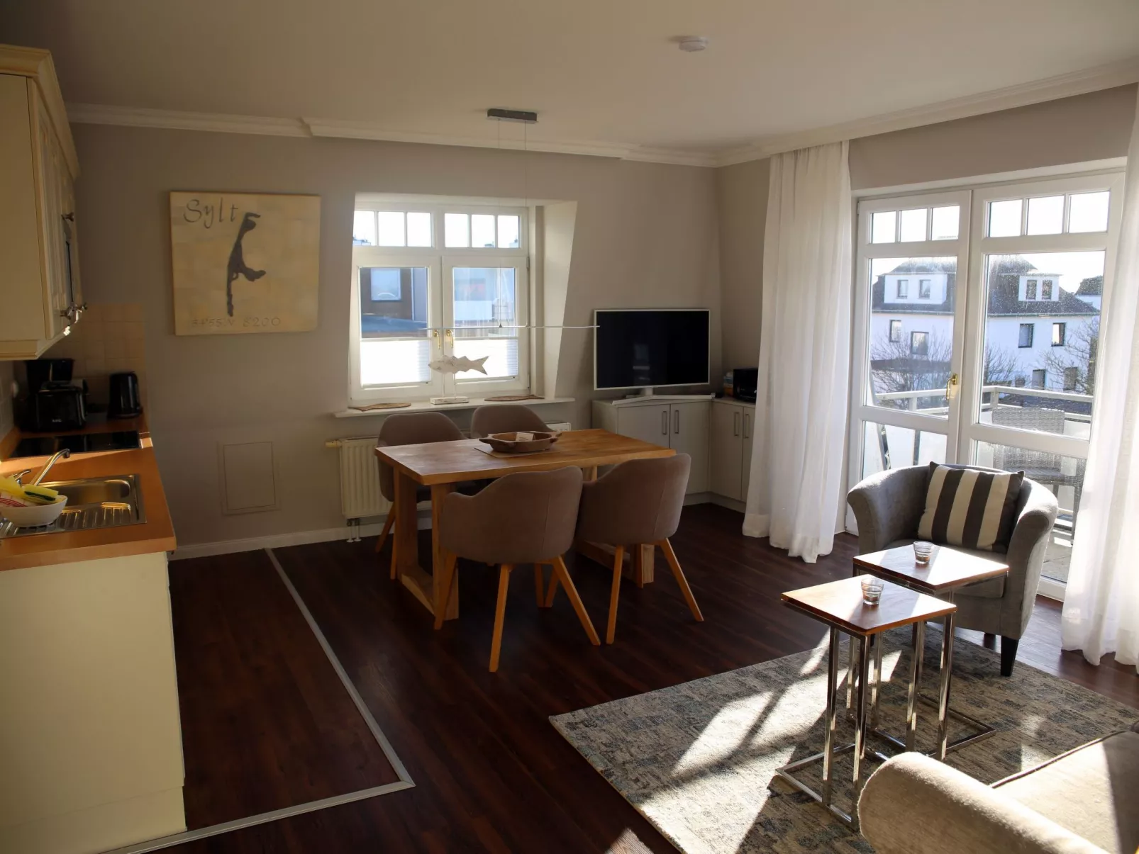 In Wenningstedt-Braderup (Sylt)-Drinnen