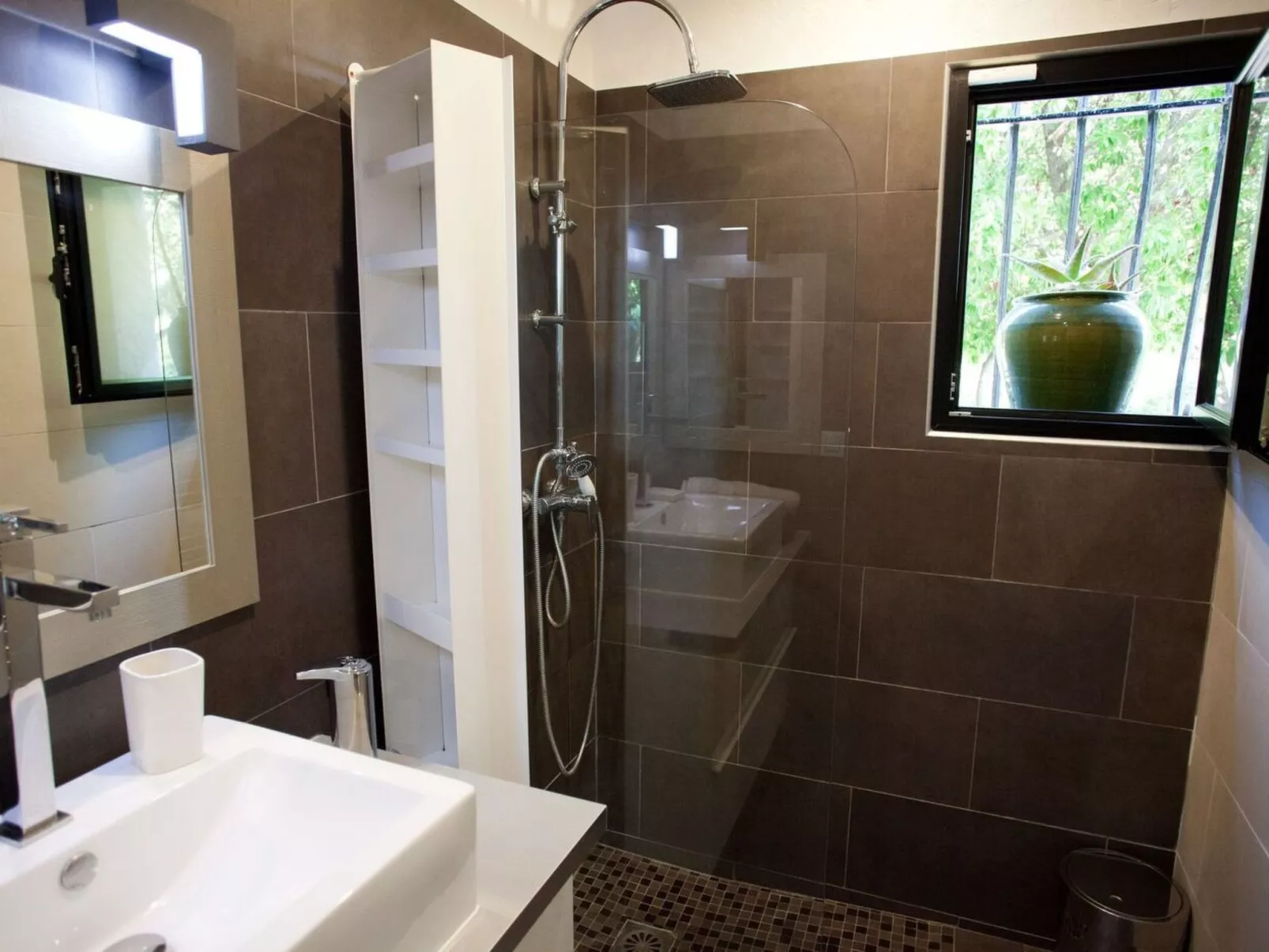 Herrliche Villa mit Meerblick, Pool, 400m vom Meer entfernt-Inside