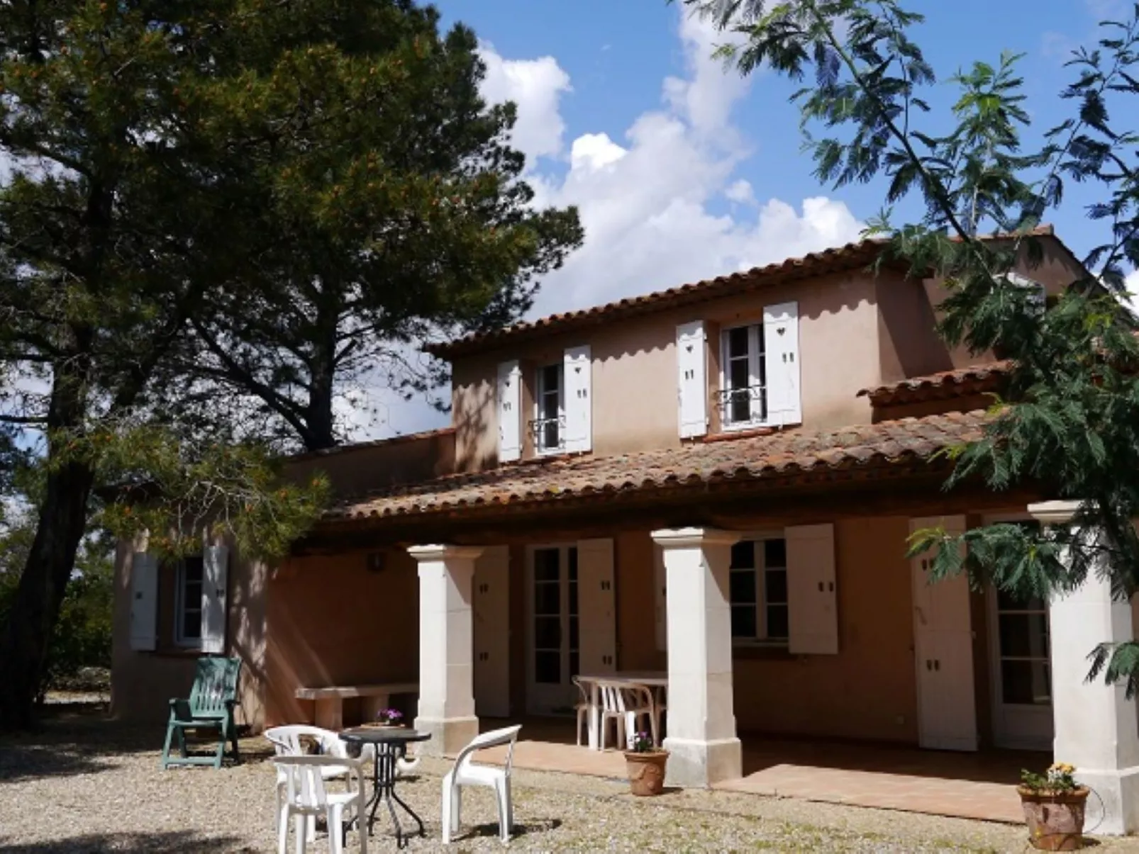 Ruhige Villa mit Pool im Herzen der Weinberge-Dedans