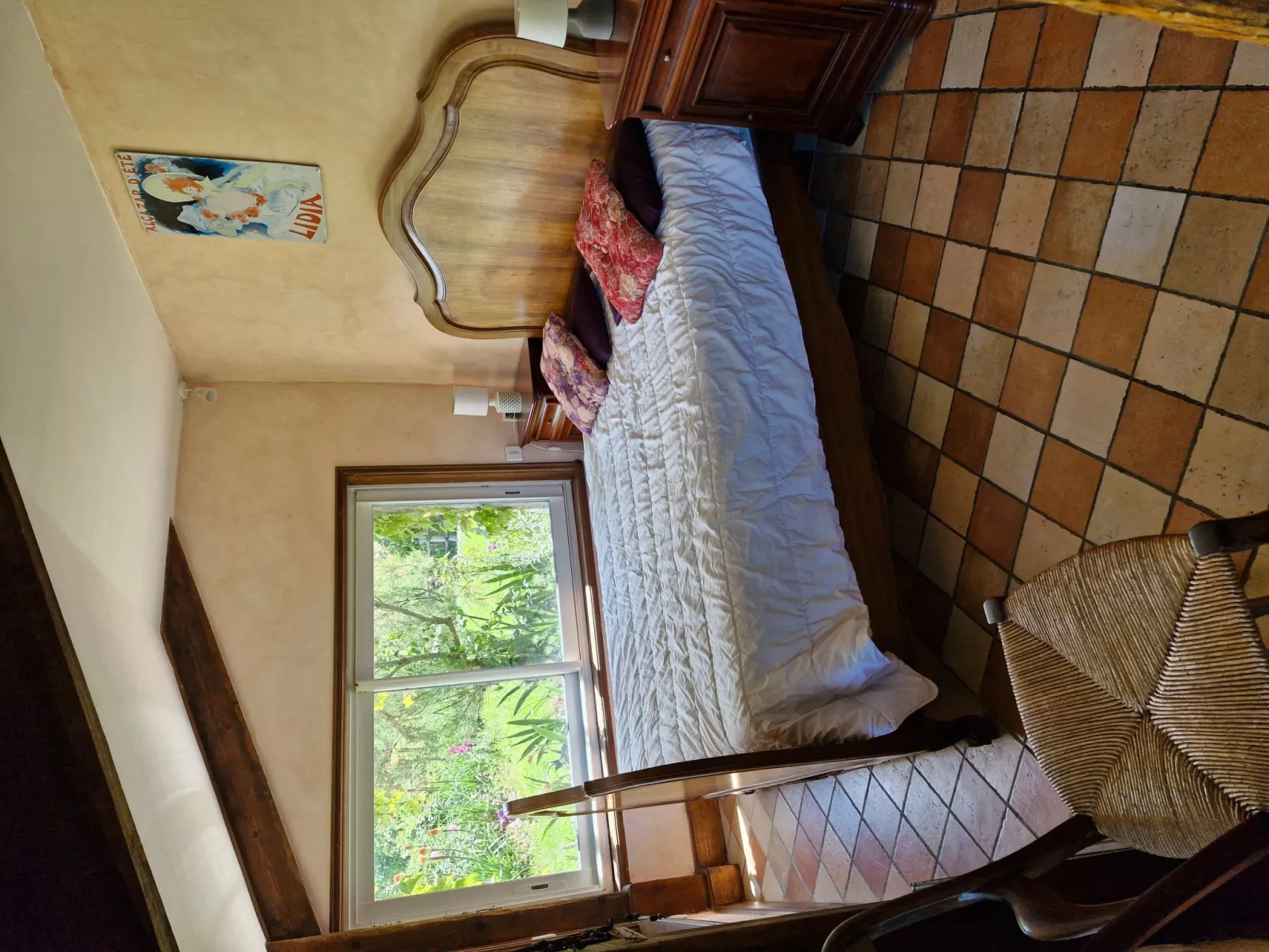 Die Unterkunft für zwei bis sechs Personen, Schwimmbad, Bouleplatz, Spa, Tennis-Drinnen