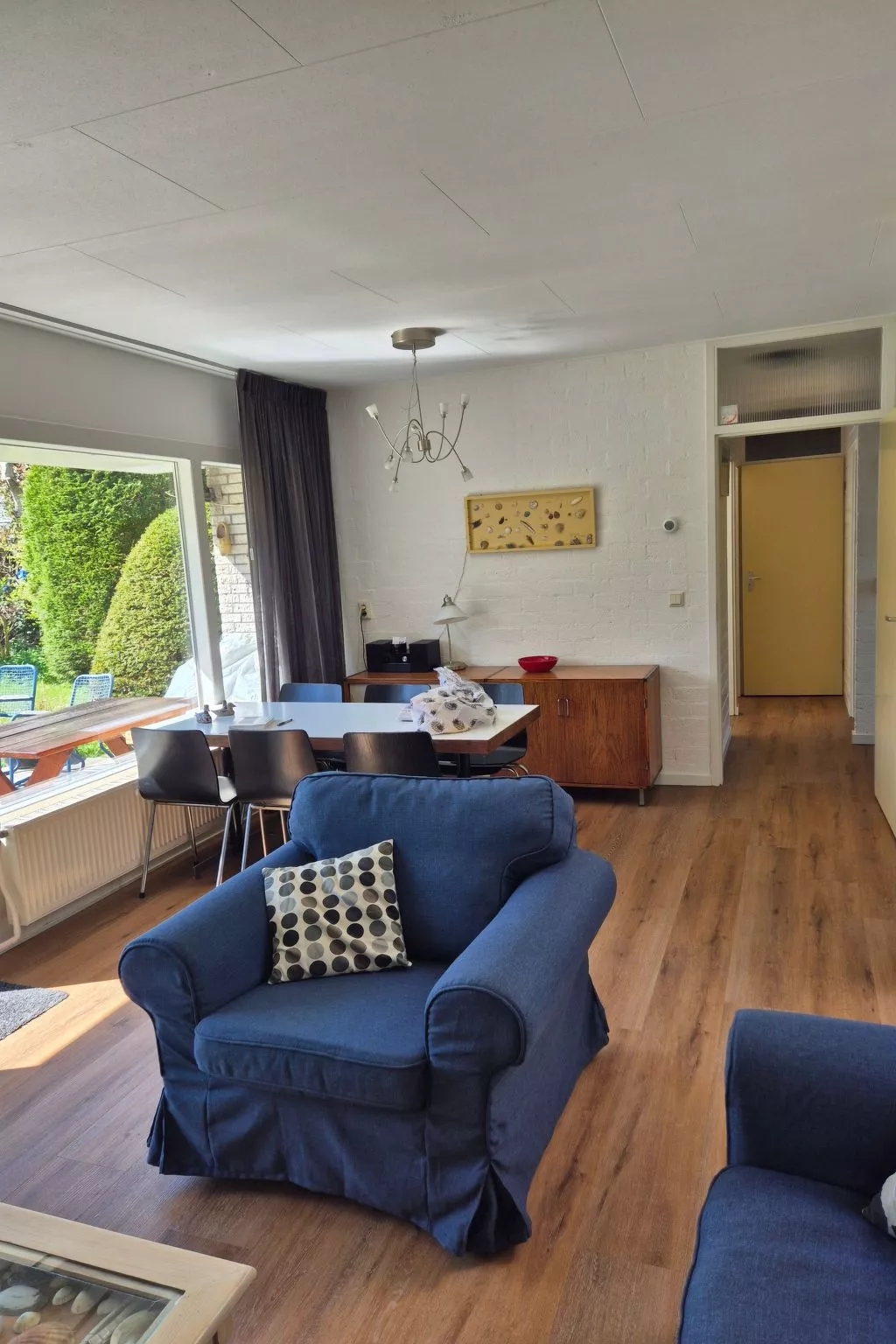 In Den Burg mit Möblierter Terrasse-Drinnen