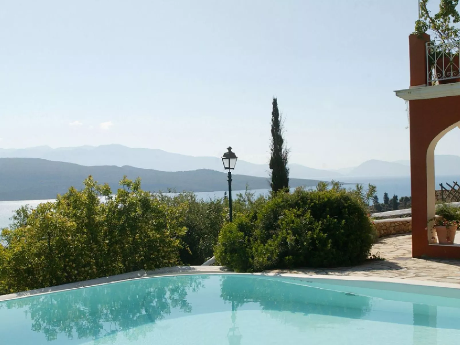 Villa Anthea Rossa-Outside