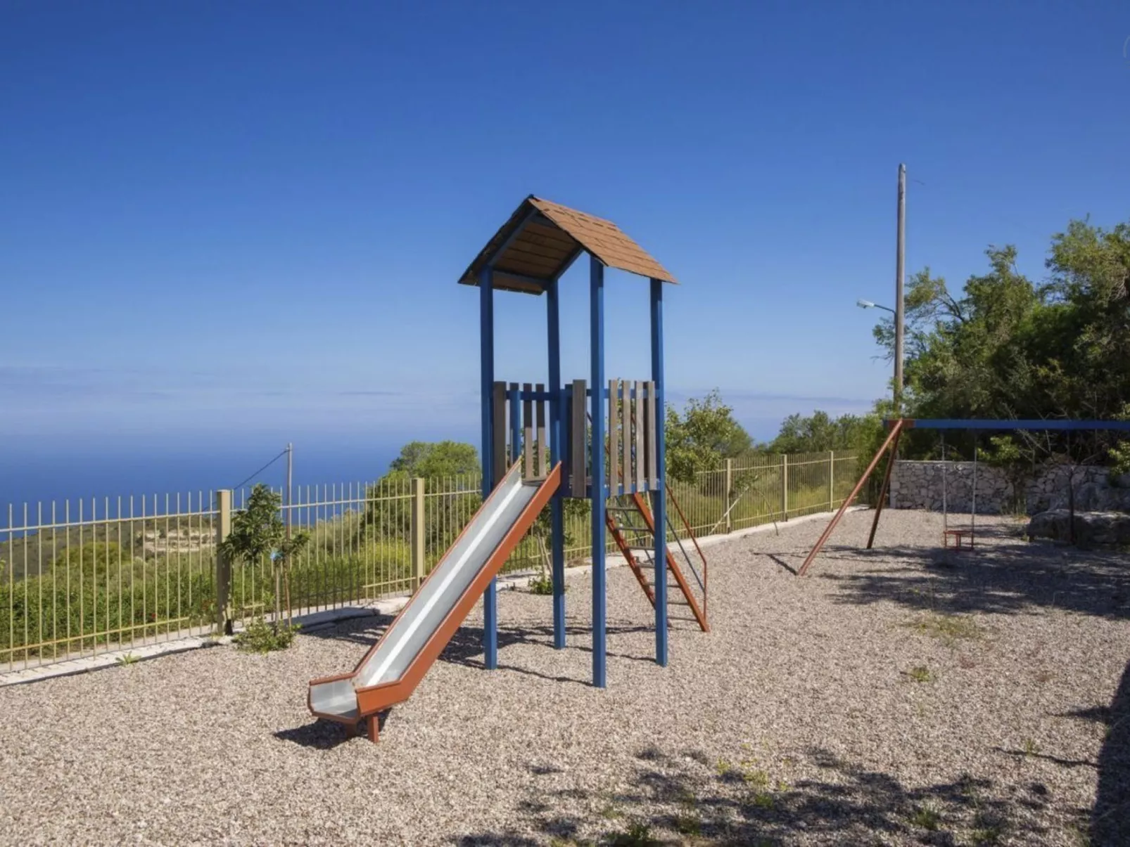 Schönes Haus in Apollonii mit privatem Pool-Image-tags.info