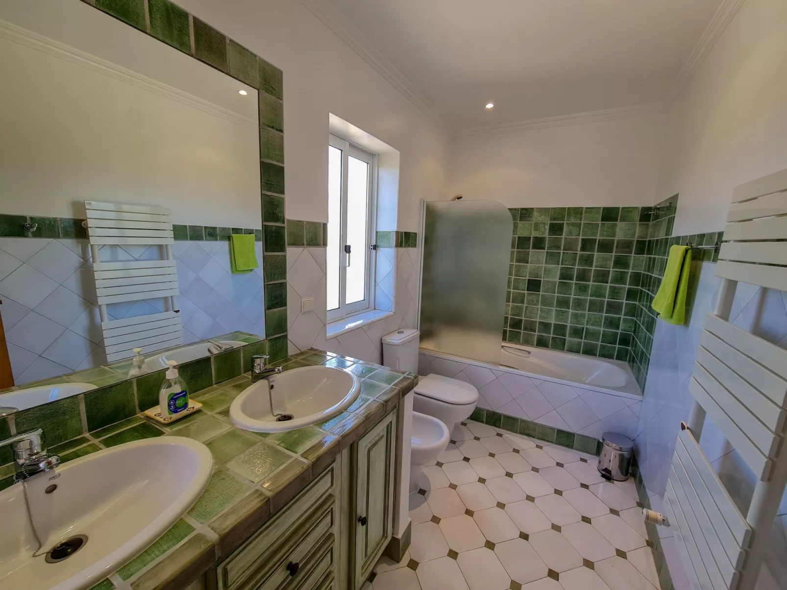 Villa Mar á Vista-Drinnen