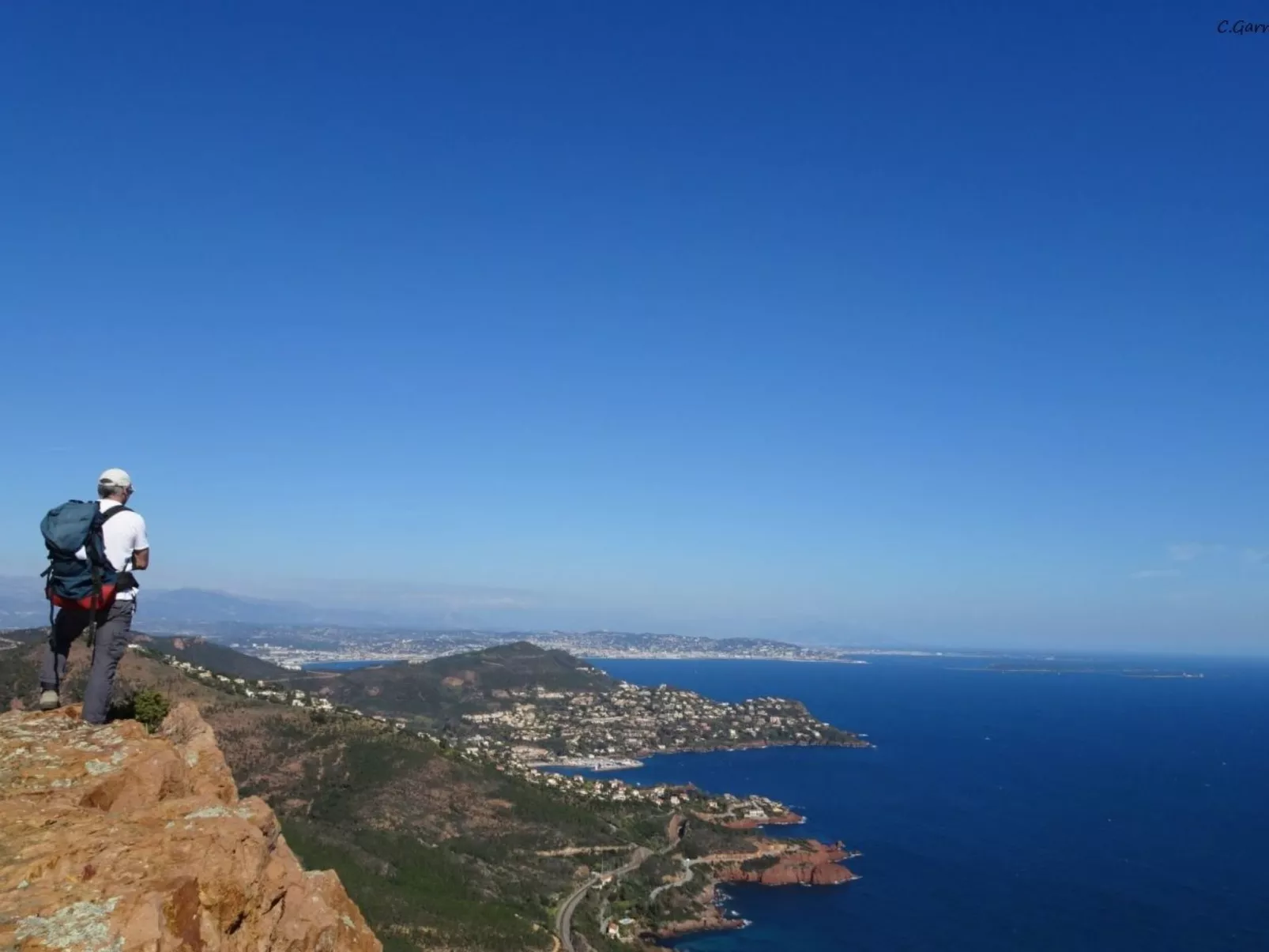 Wohnung panoramischer Meerblick, Schwimmbad, Parkplatz-Inside