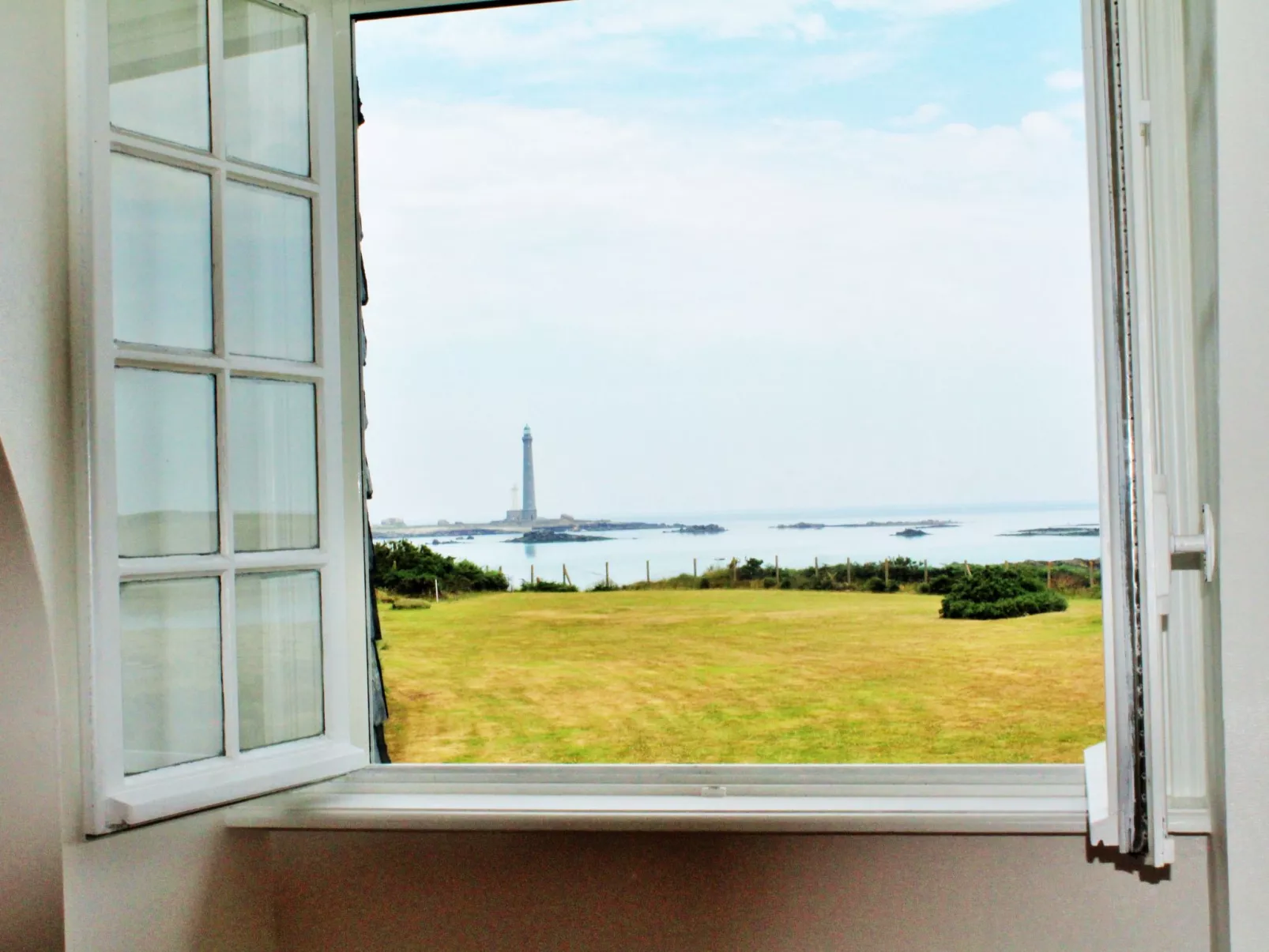 Men Toul Lilia-Dedans