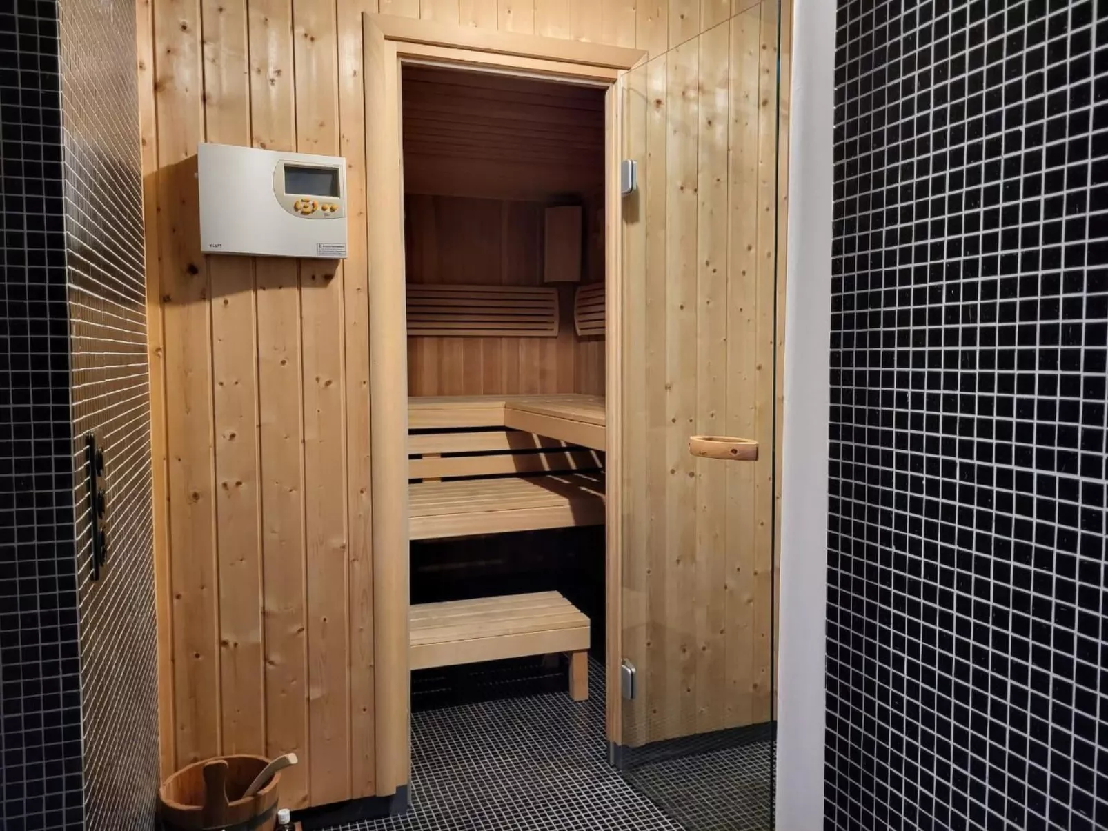 Casa Gorlino-Drinnen