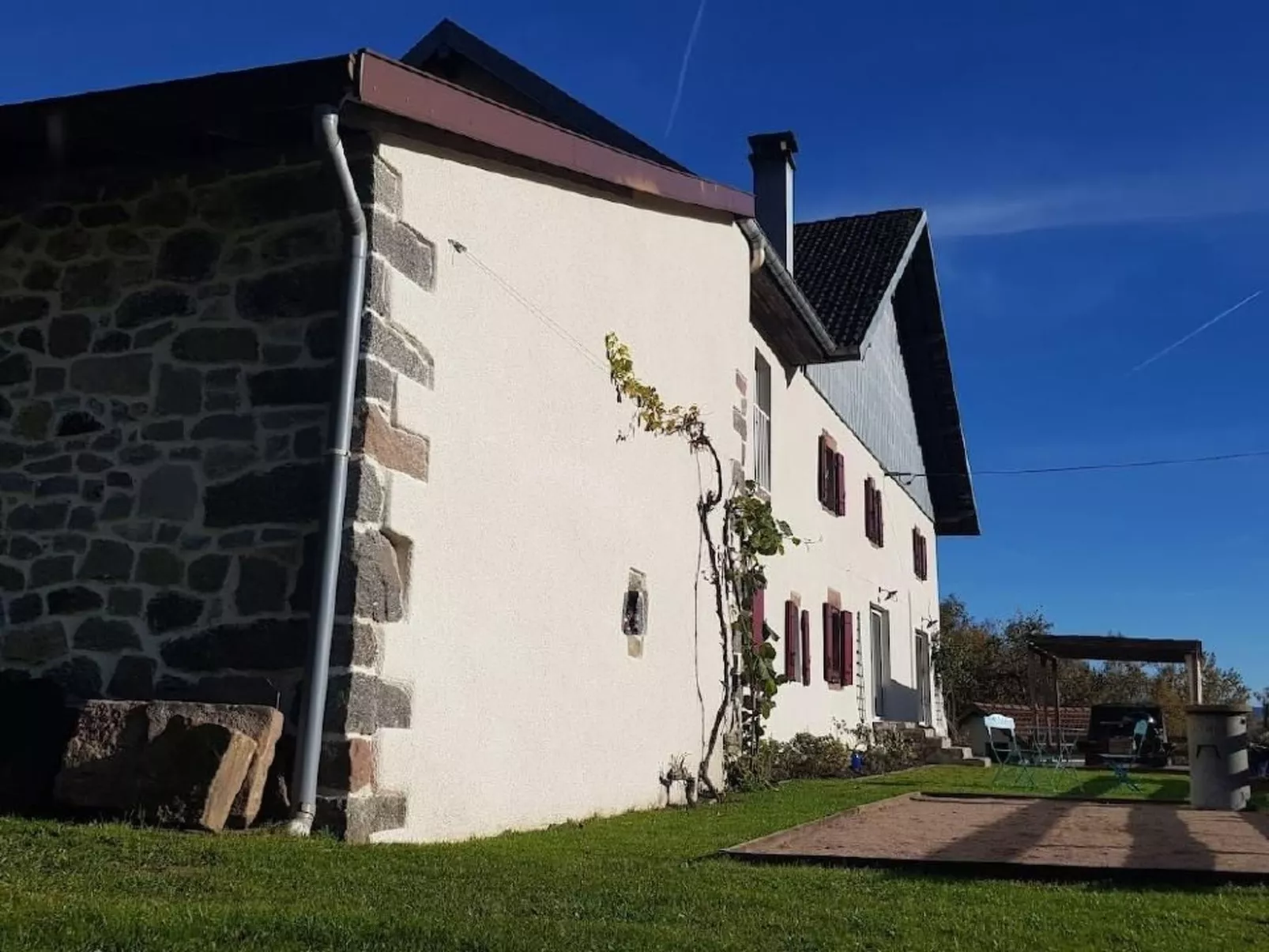 Le Pré des Biches-Dedans