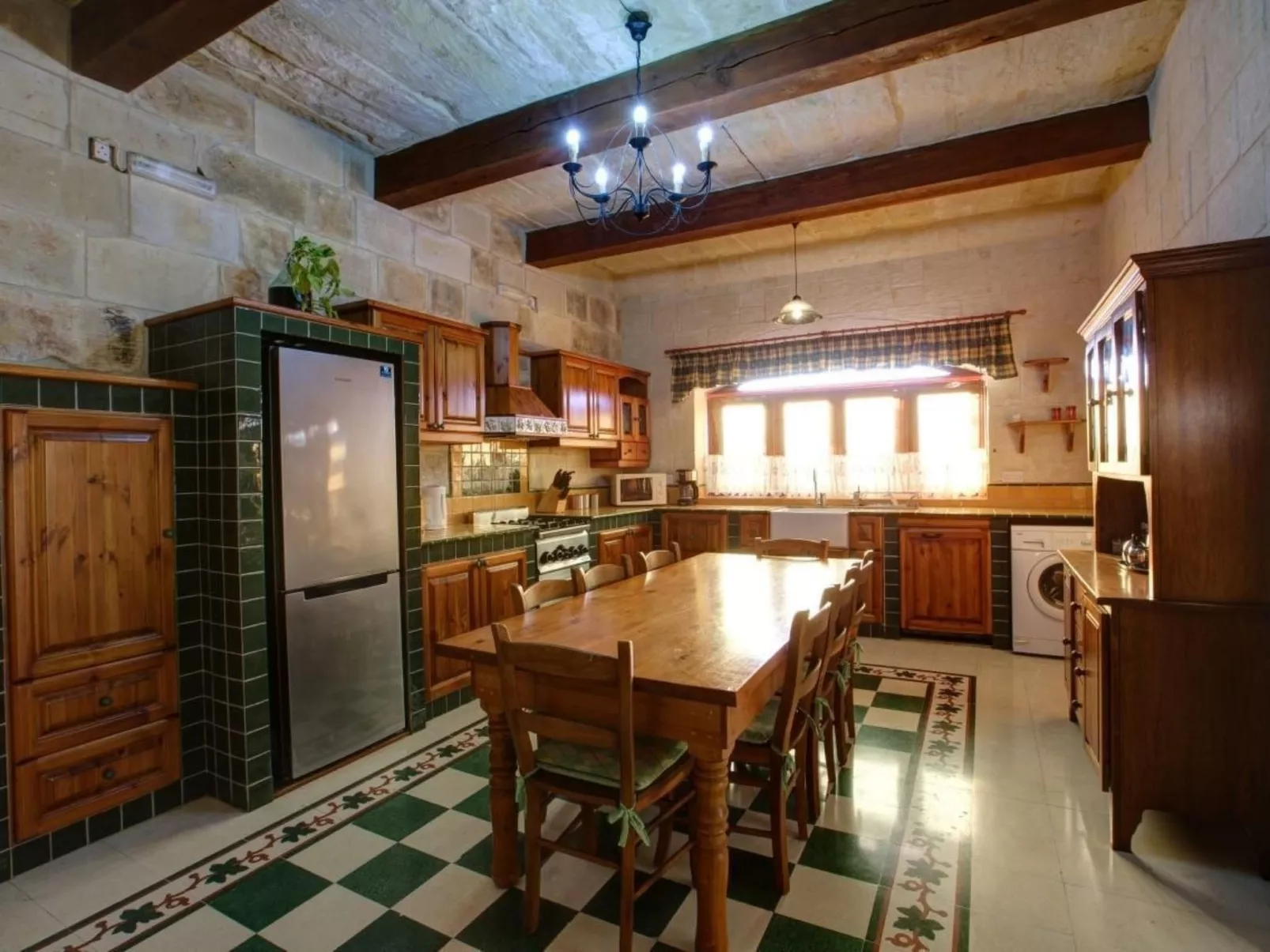 Villa "Ta Menzja" mit Garten, Grill und Terrasse-Inside