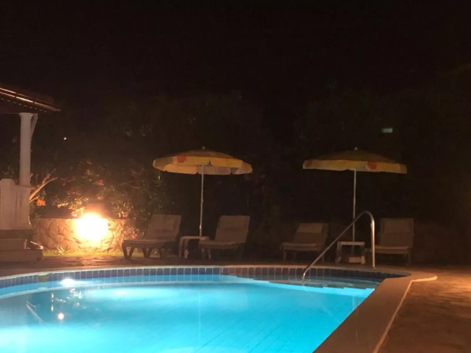 Mit Garten, Grill und Terrasse-Dehors