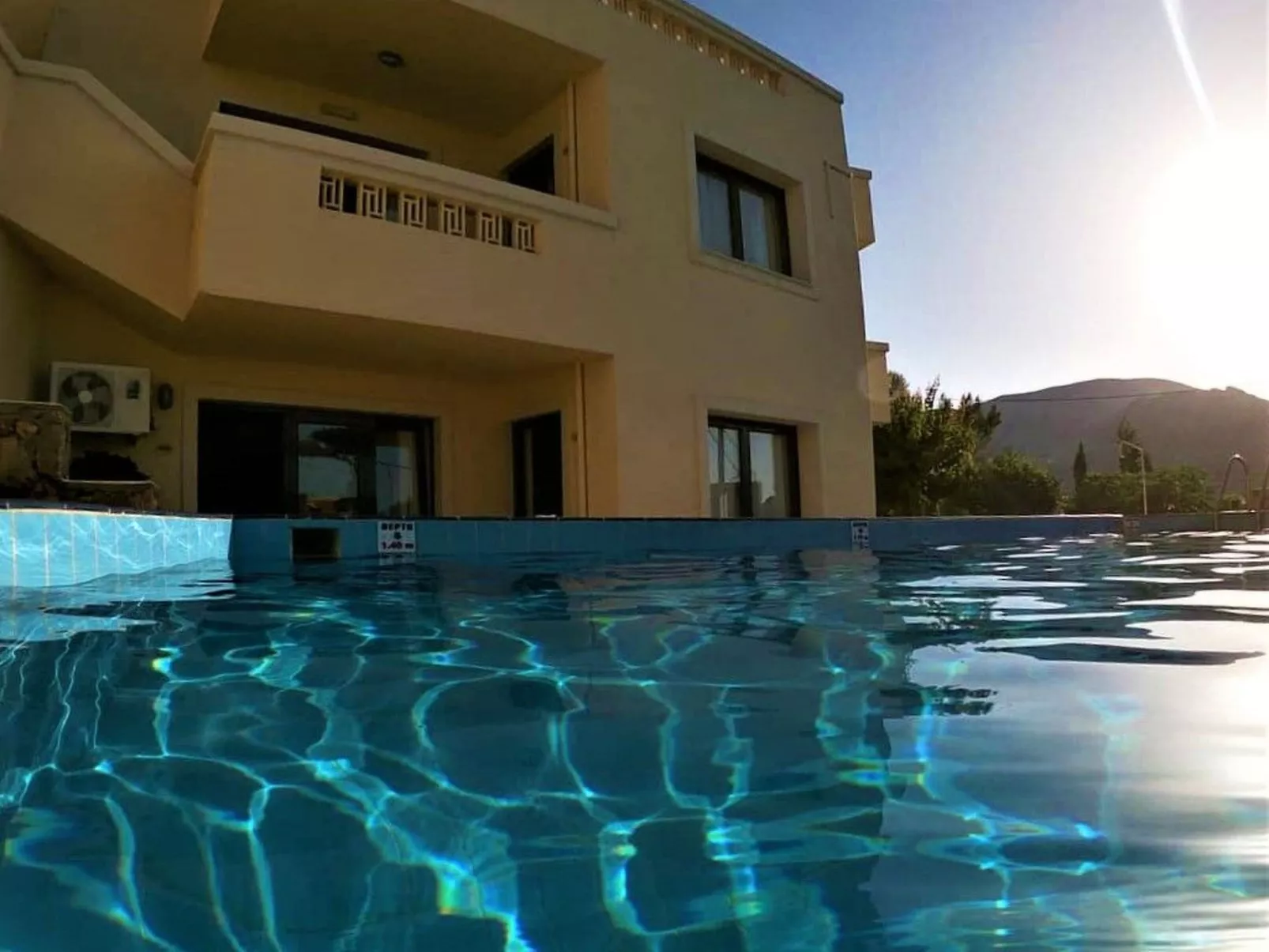 "Ocean Breeze"-Inside