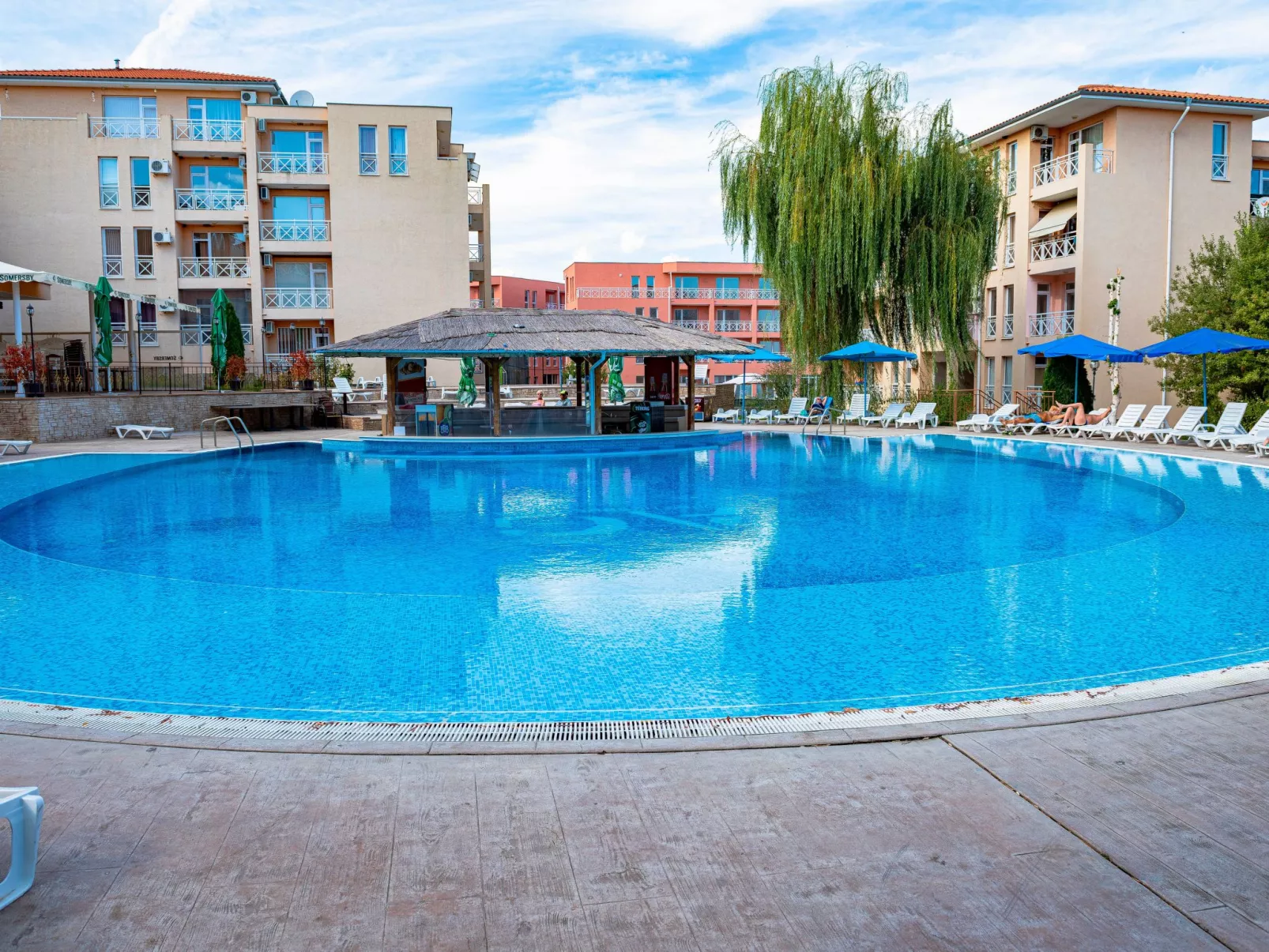 Menada - Sunny Day 6 - Studio mit Balkon - Draußen