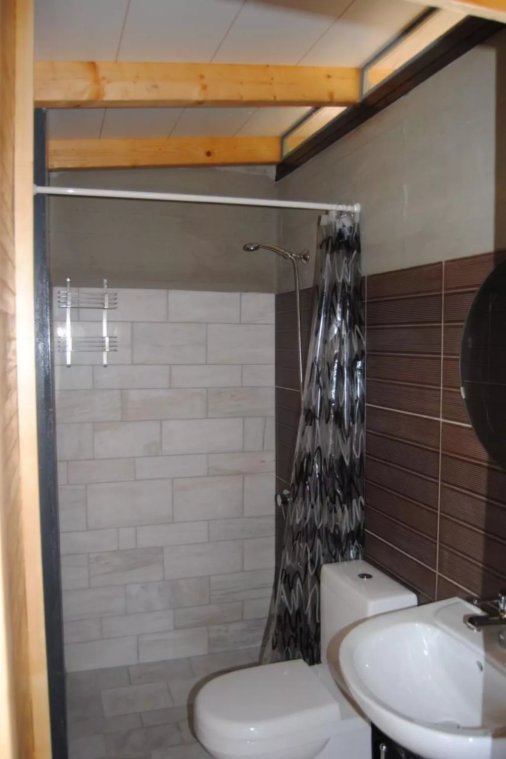 Leonidionhouses - Der Kleine Bungalow-Drinnen