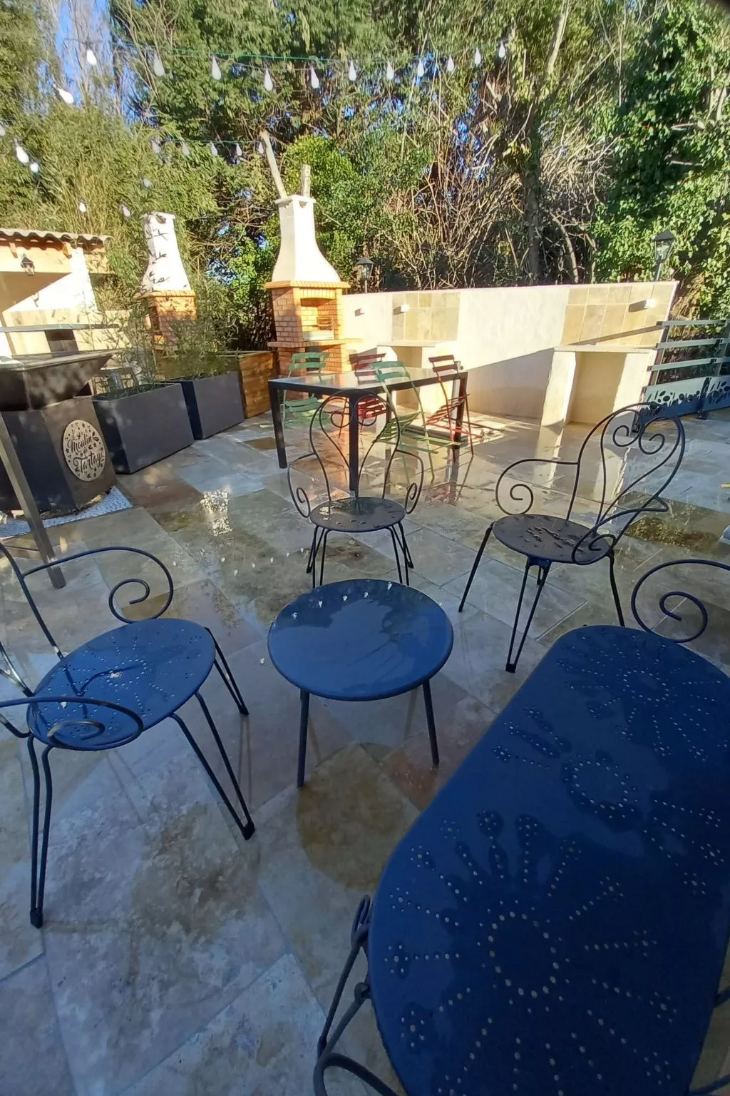 Fanny's Gîte Moulin de Tartay in Avignon-Drinnen