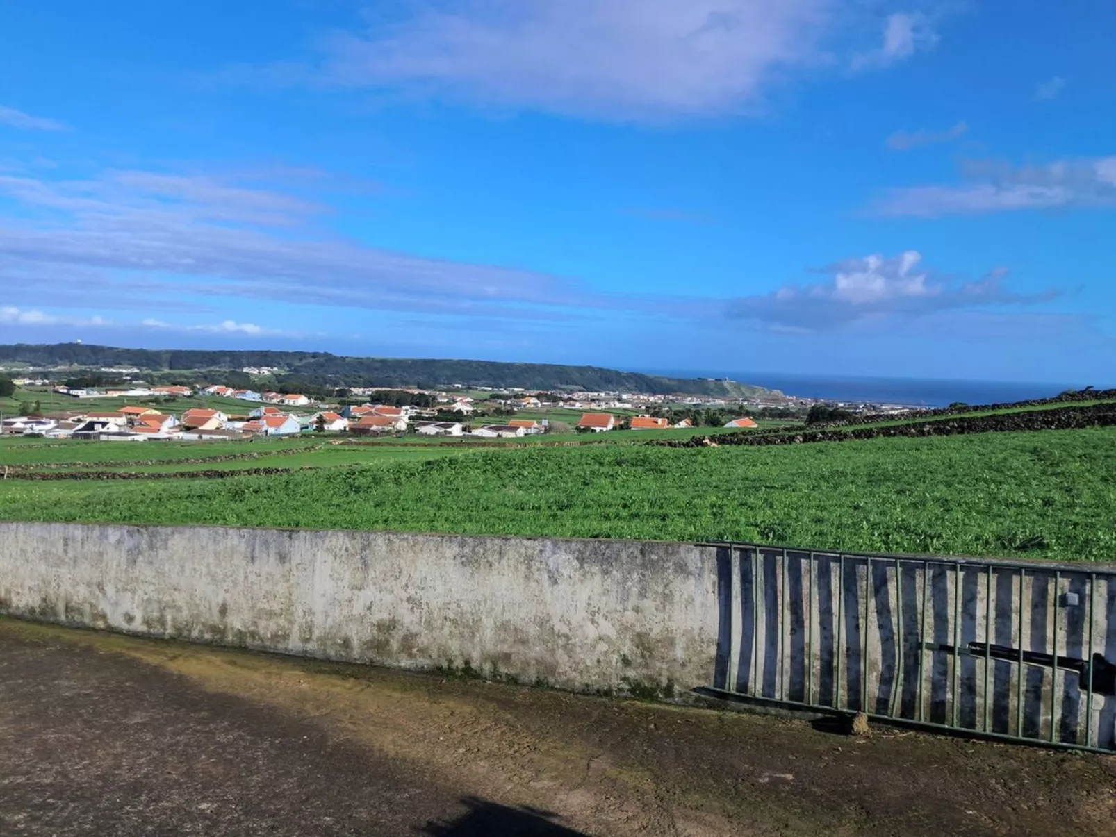 Das Haus der Kleinen Brunnen-Image-tags.info