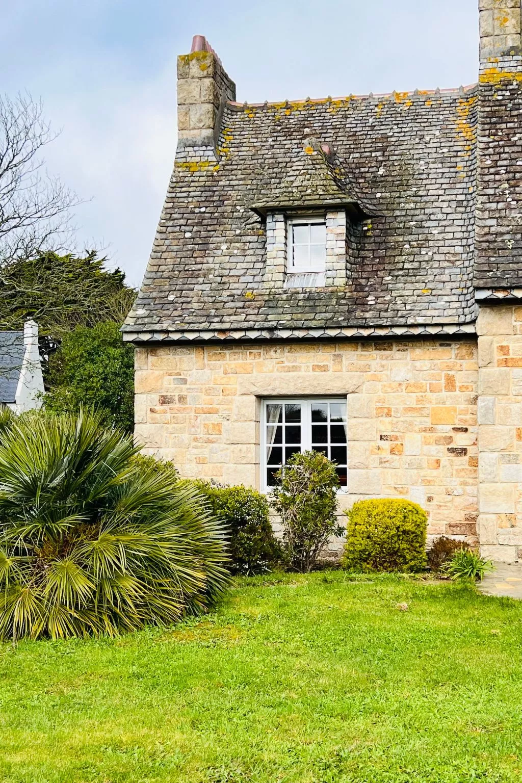 VILLA TRO NAOD-Dedans