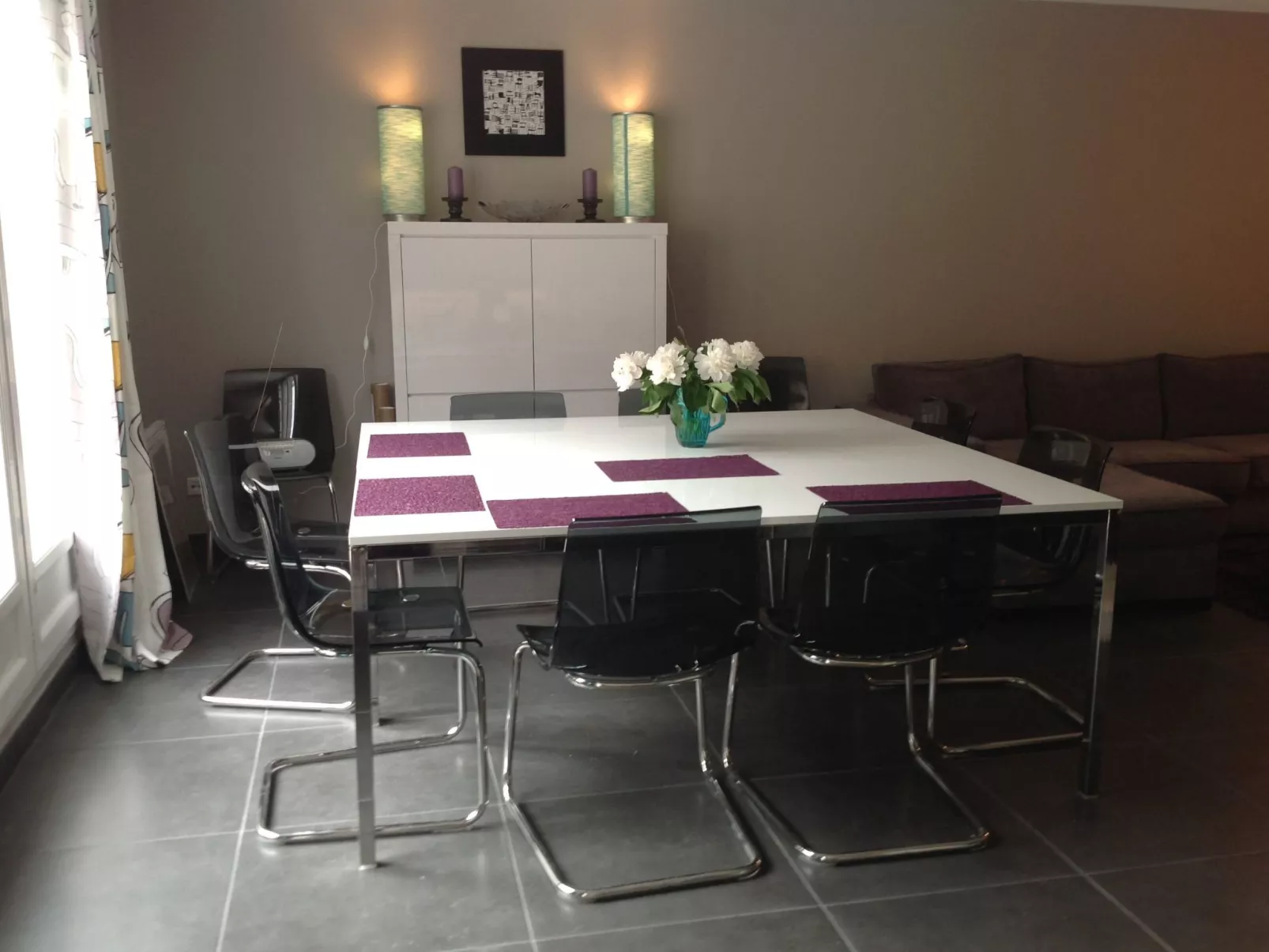 Mit Pool Infinity-Drinnen