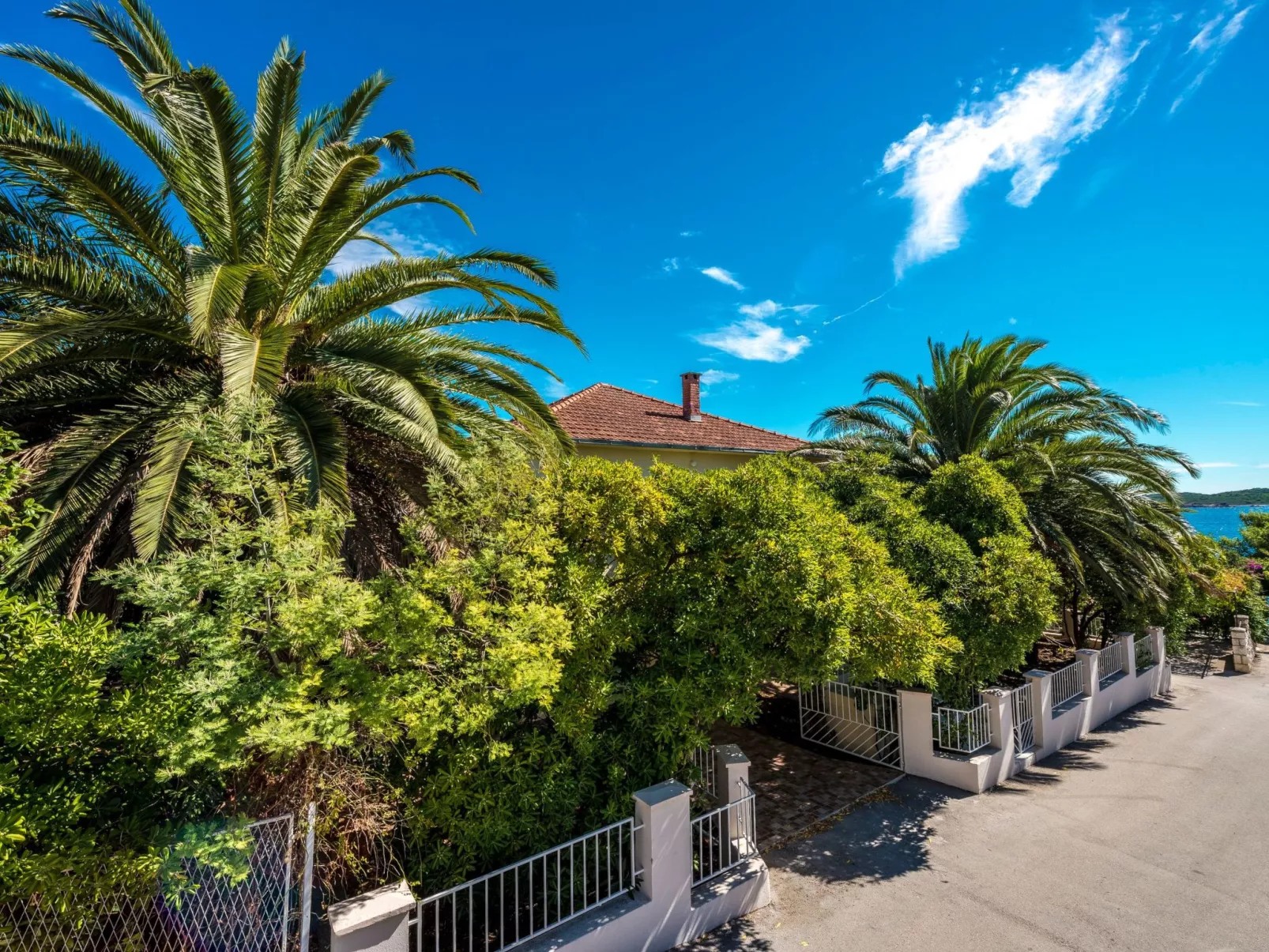 "Lido" direkt am Strand-Outside