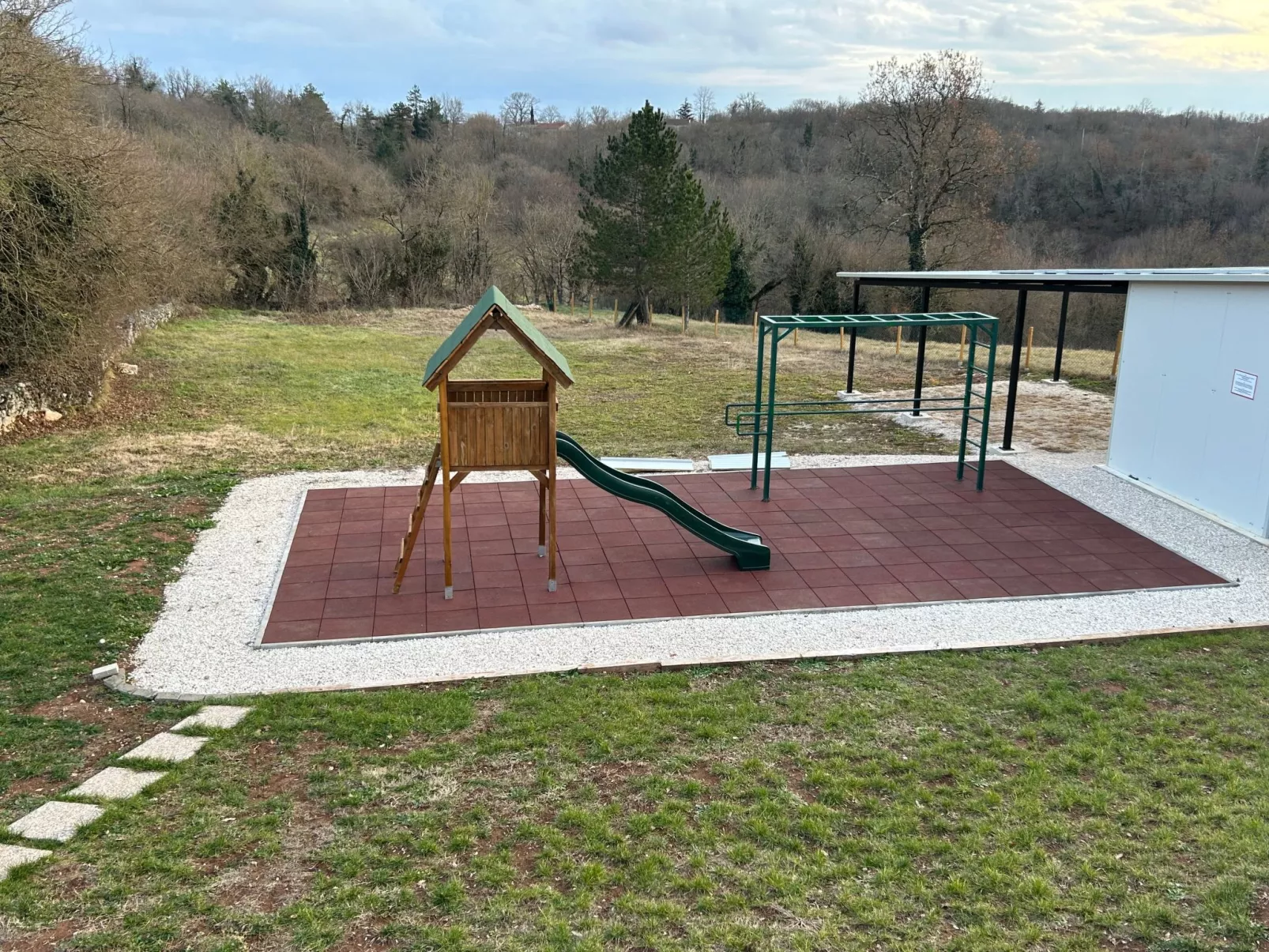 Arton Villa mit beheiztem Pool, in Istrien-Outside