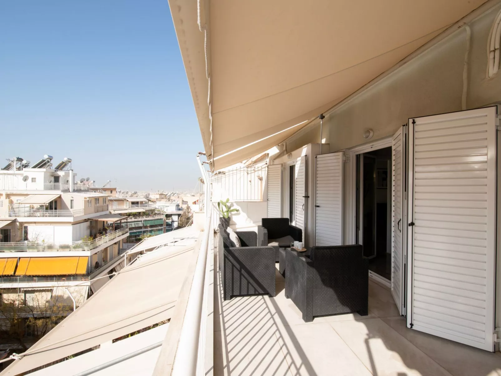 Athen von unserem Haus aus, wenige Schritte von der Akropolis entfernt-Inside