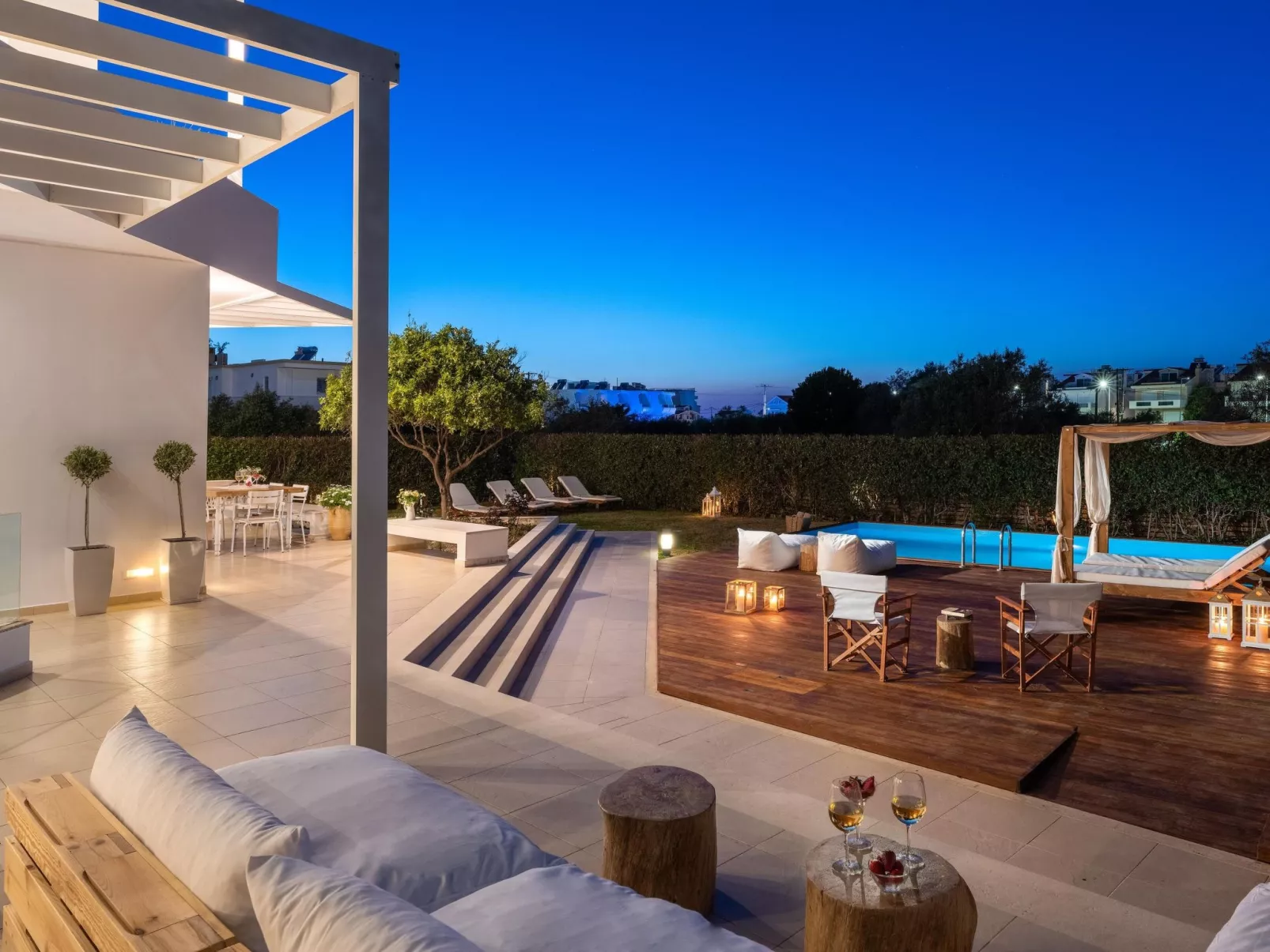 Schöne weiße Ferienvilla Liebe-Dedans