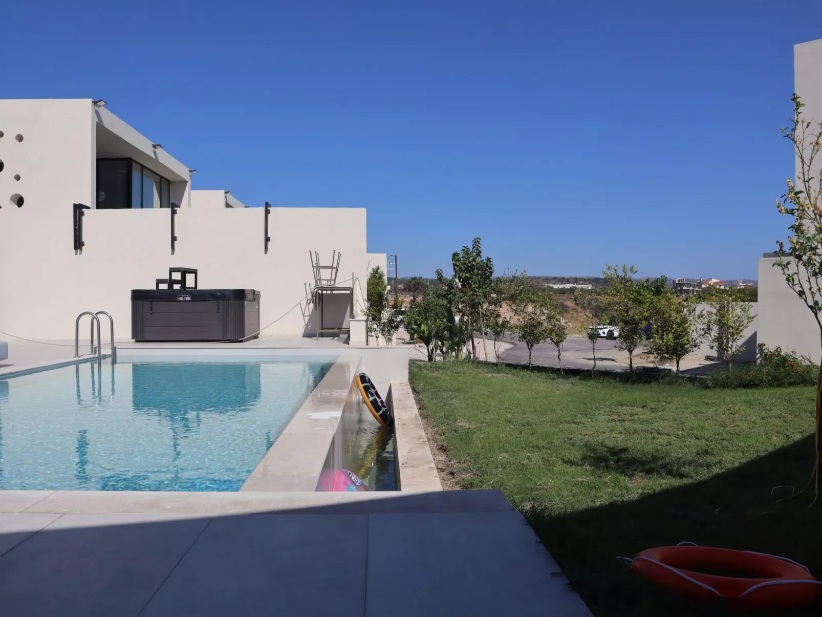 Trapezia Luxury Living - Turmalin-Outside