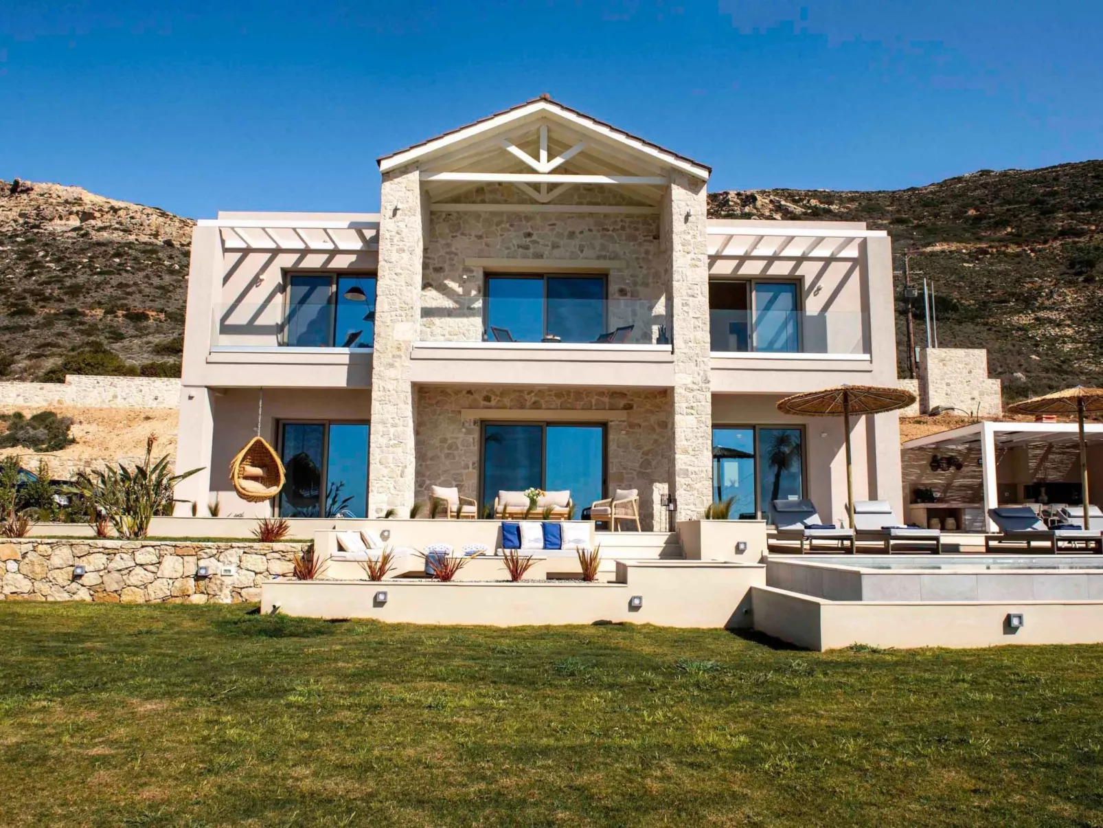 Villa Mare I ''Free'' Beheizter Pool, Unendlich blau-Inside