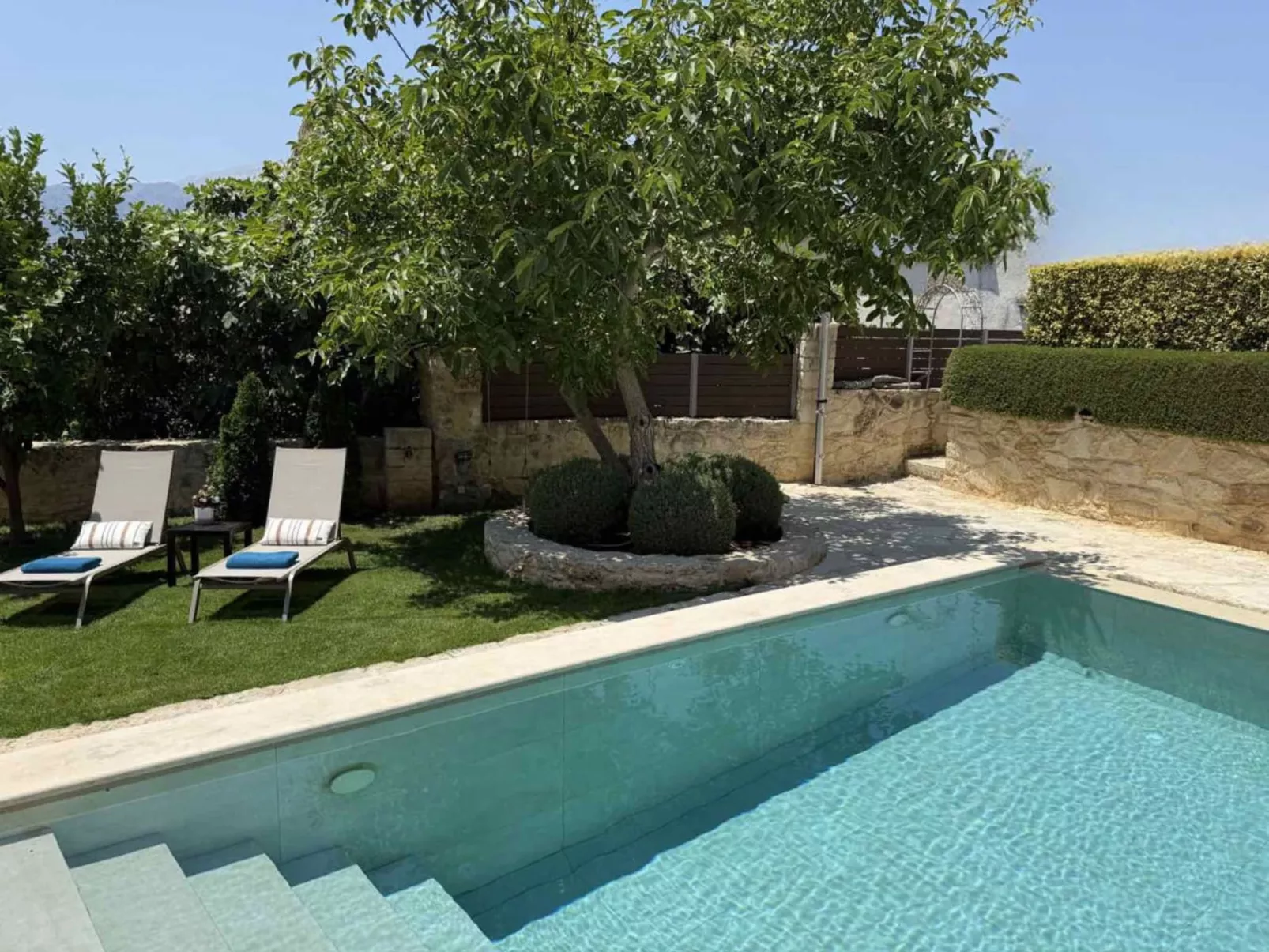 Artemis Apollonas Villa - Luxuriöse Flucht mit Pool-Inside