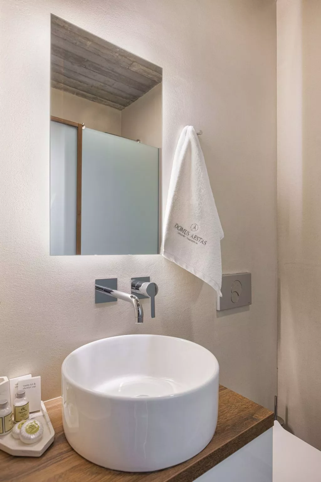 "Domus Aestas Myrtia"-Inside