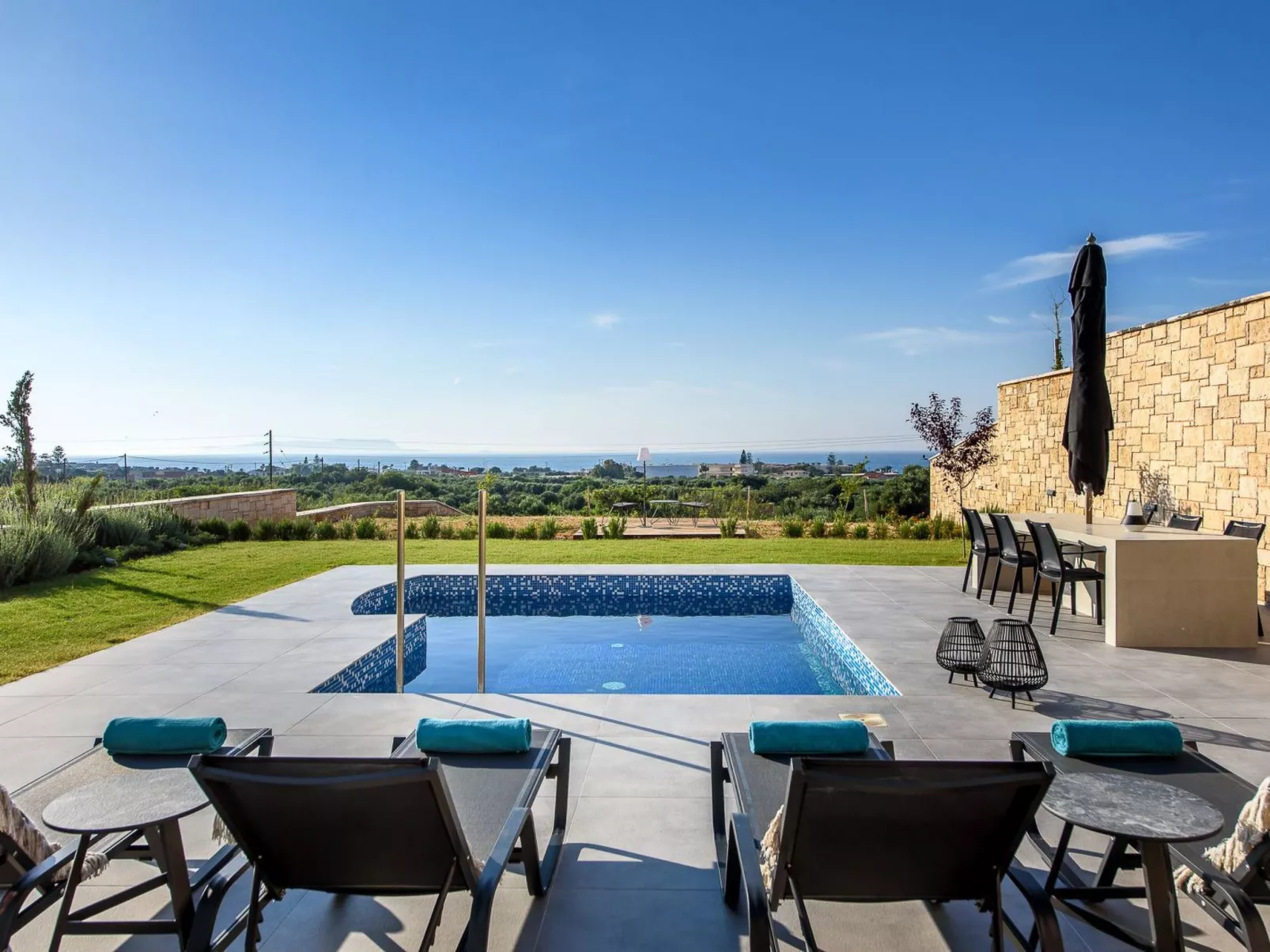 Caldera Anissaras Villen - Theros Konzept-Draußen