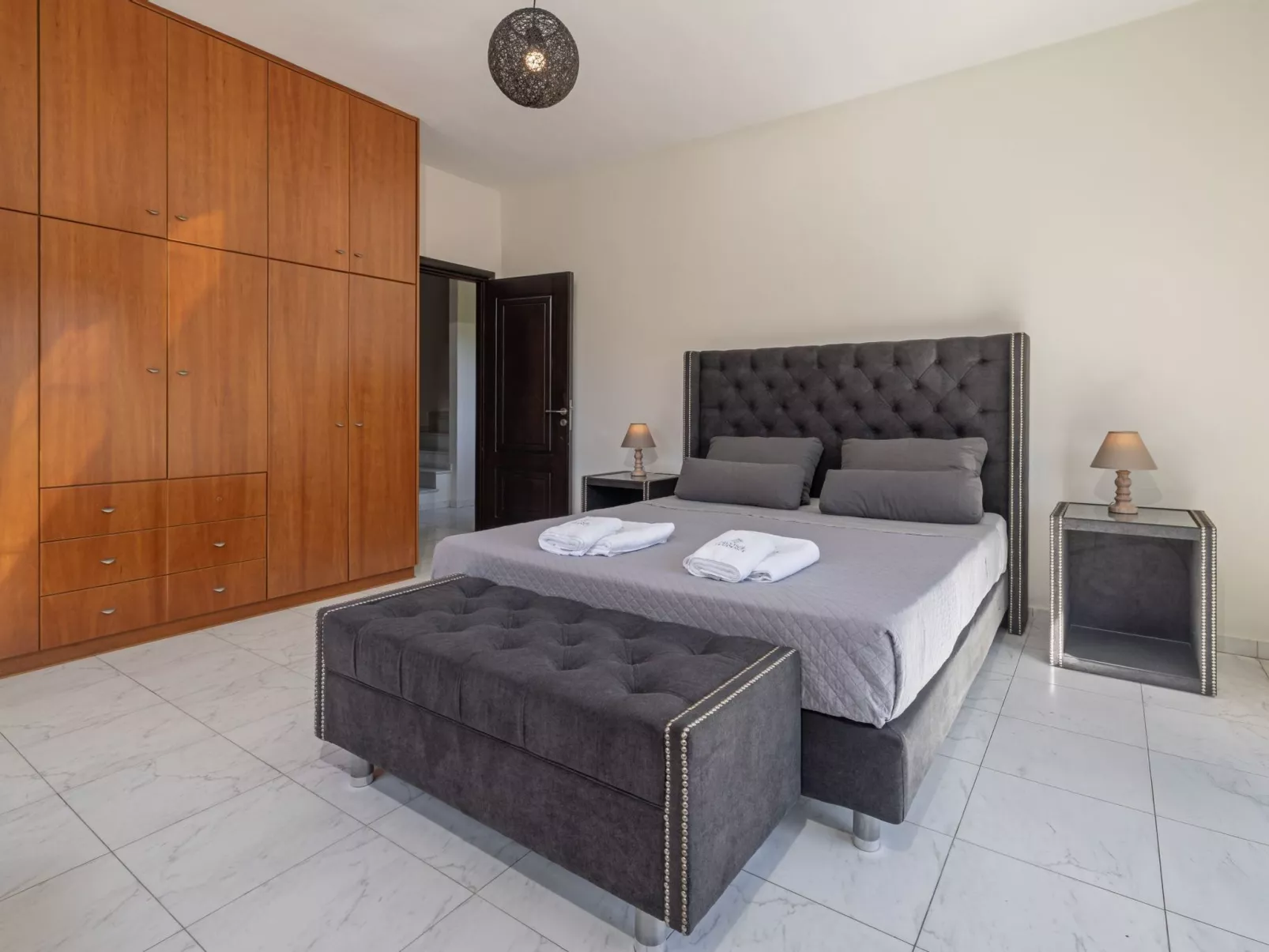 Mit Privatpool für 20 Personen in Ialysos, Dodekanes-Dedans