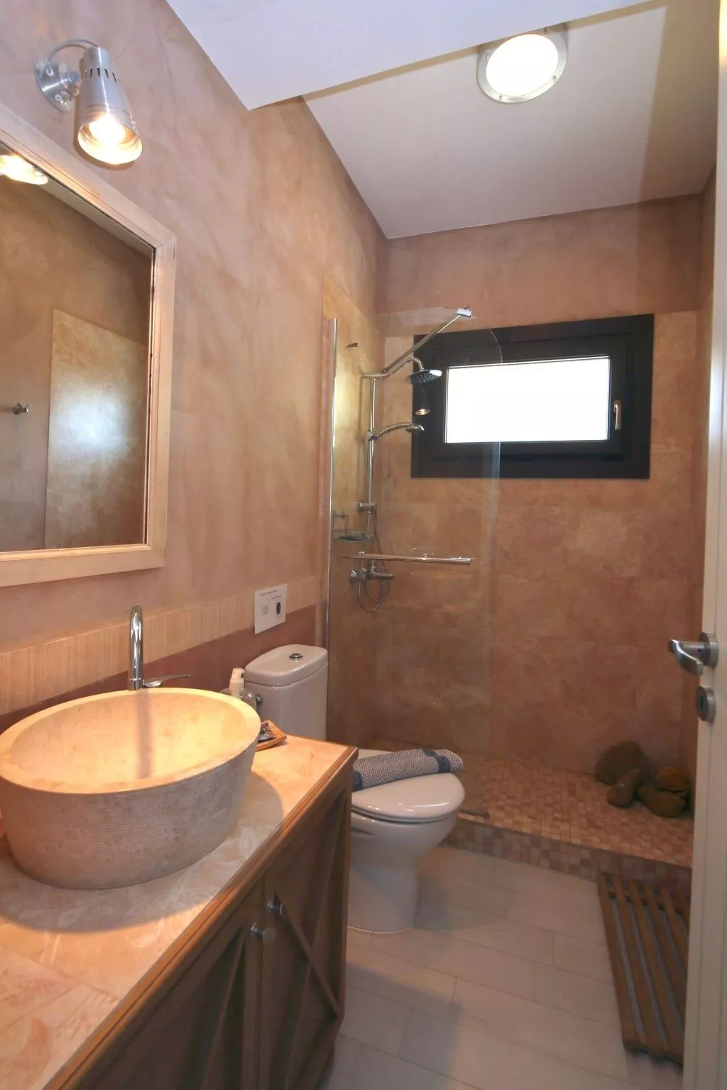 Luxuriöse, private Villa mit Meerblick, abgelegener Strand-Image-tags.info