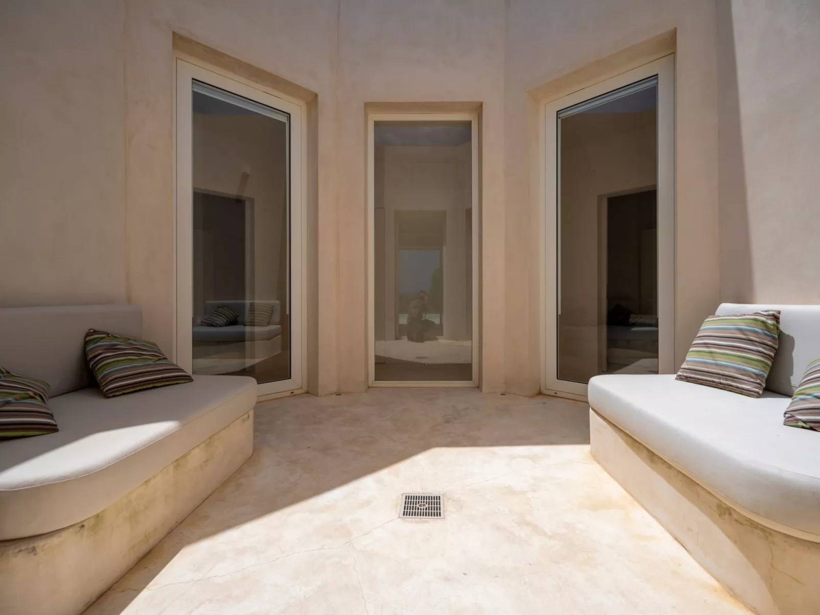 SkyDream Vendicari".-Dedans