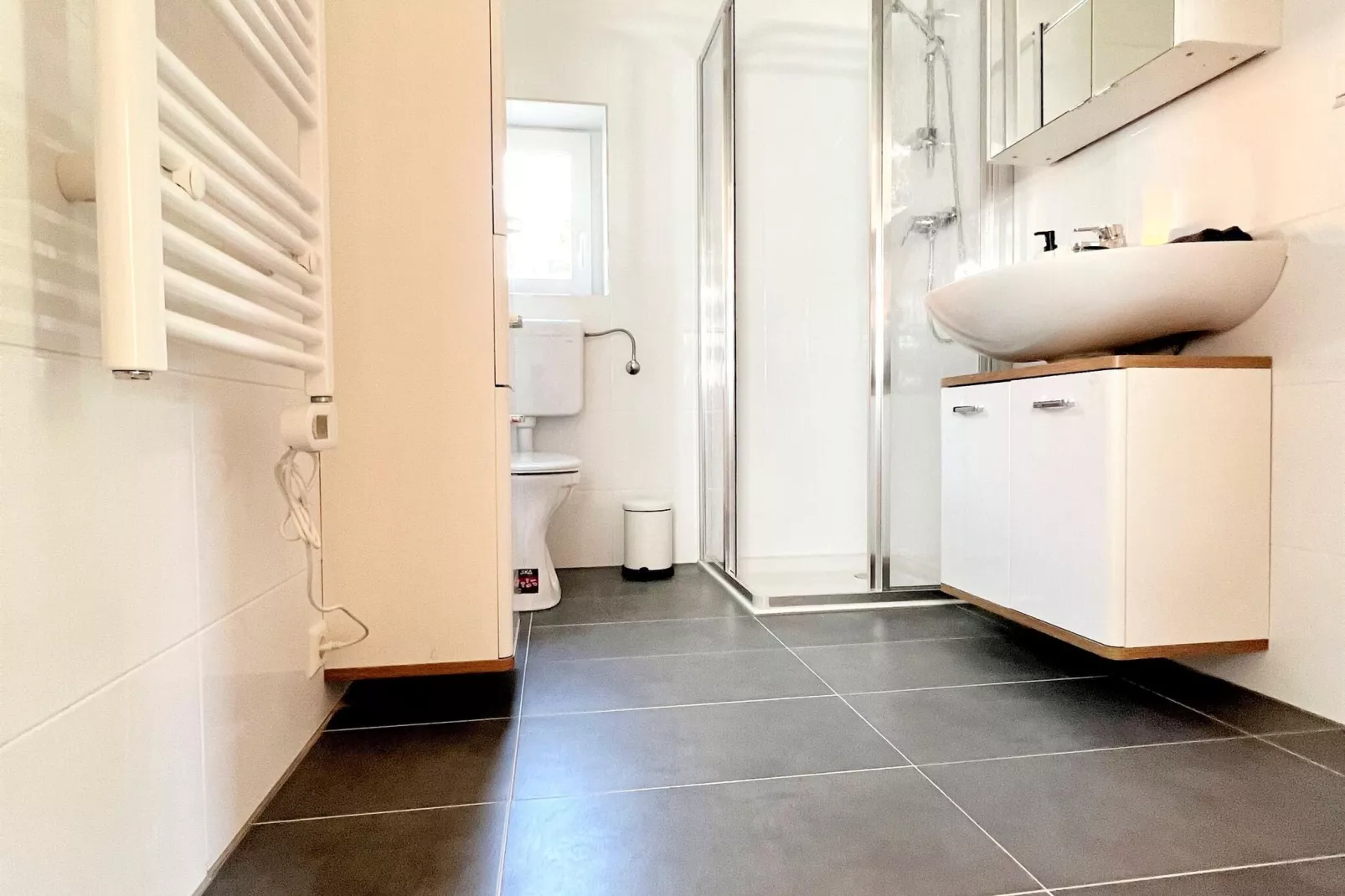 Ferienhaus Spielberg-Badezimmer