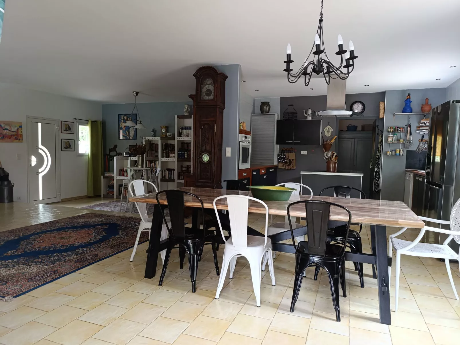 Ferienvilla "nonalela" mit privatem Pool-Inside