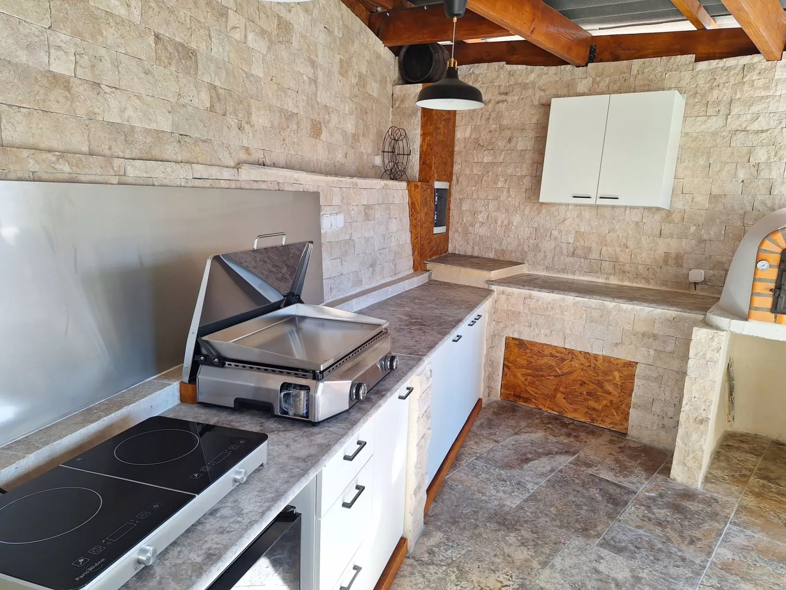 Moulin de Tartay in Avignon-Drinnen