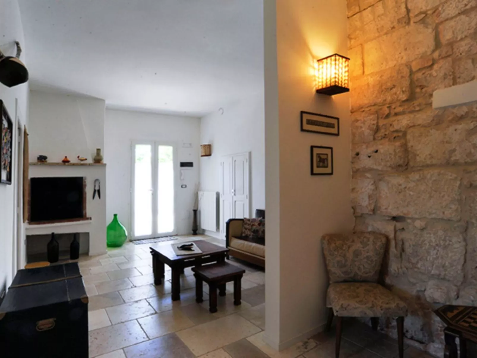 Landhaus in Monopoli mit privatem Garten-Inside