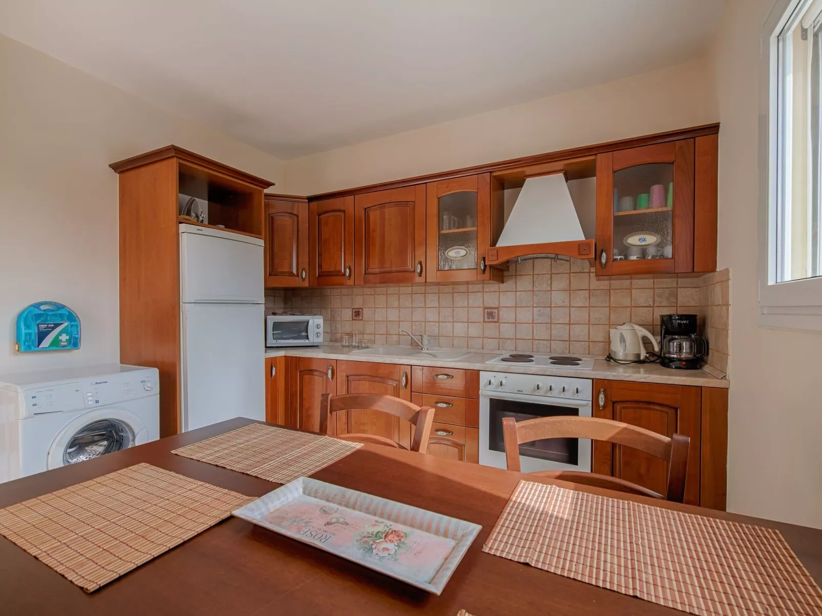 Ferienvilla Athena Classico mit Pool-Dedans