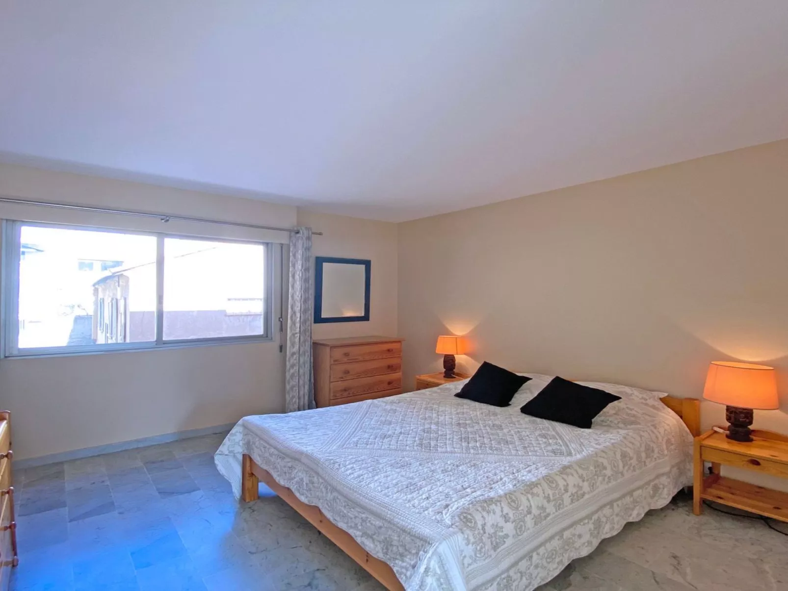 T2 mit Klimaanlage in Strandnähe in Ste Maxime-Image-tags.info