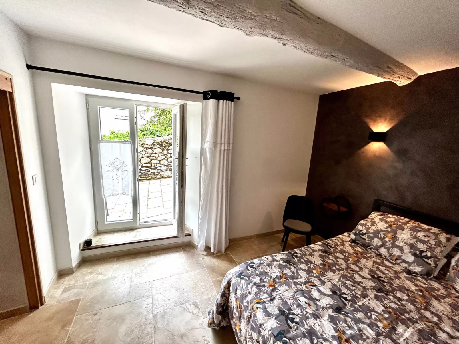 Wohnung mit Kamin-Drinnen