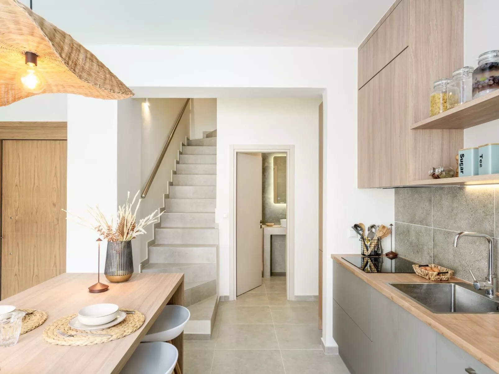 Neue moderne Villa Tessera mit privatem Pool und Grillplatz-Image-tags.info