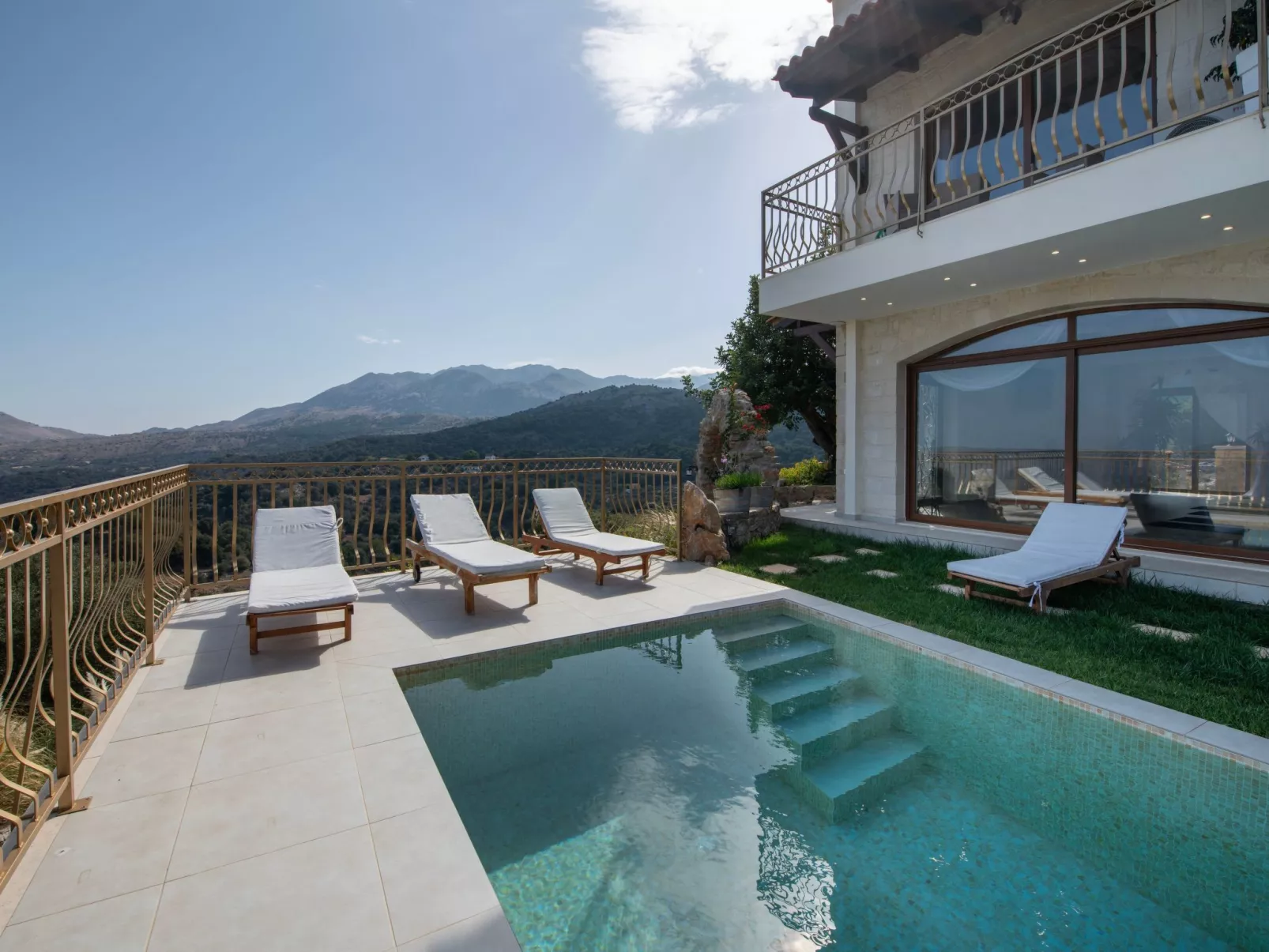 Geroulios Kastro Villa II"Free"Beheizter Pool, Whirlpool-Inside