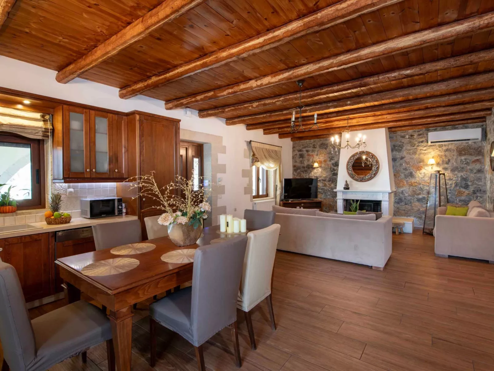 Geroulios Kastro Villa I-"Frei "Beheizter Pool,Meerblick-Dedans