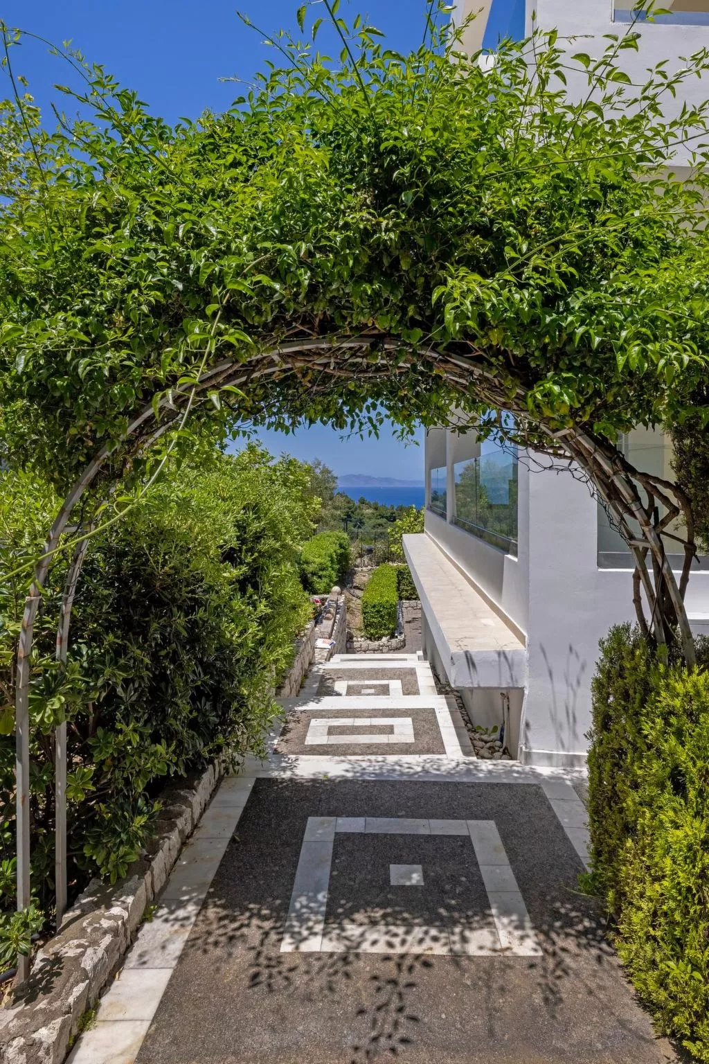 "Adamas Villa Rhodos"-Draußen