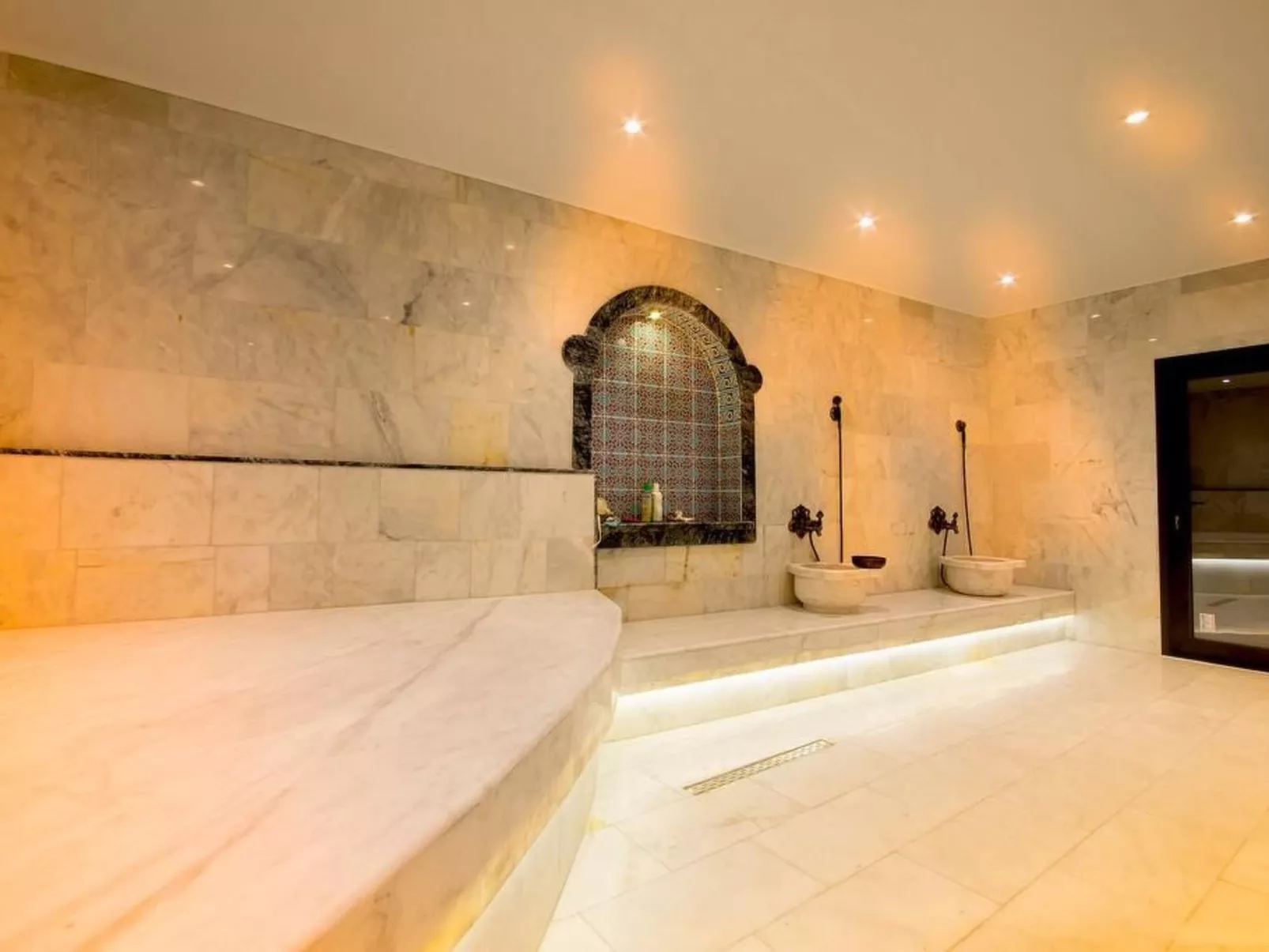 Stilvolle, luxuriöse Villa Pelin in Kalkan-Inside